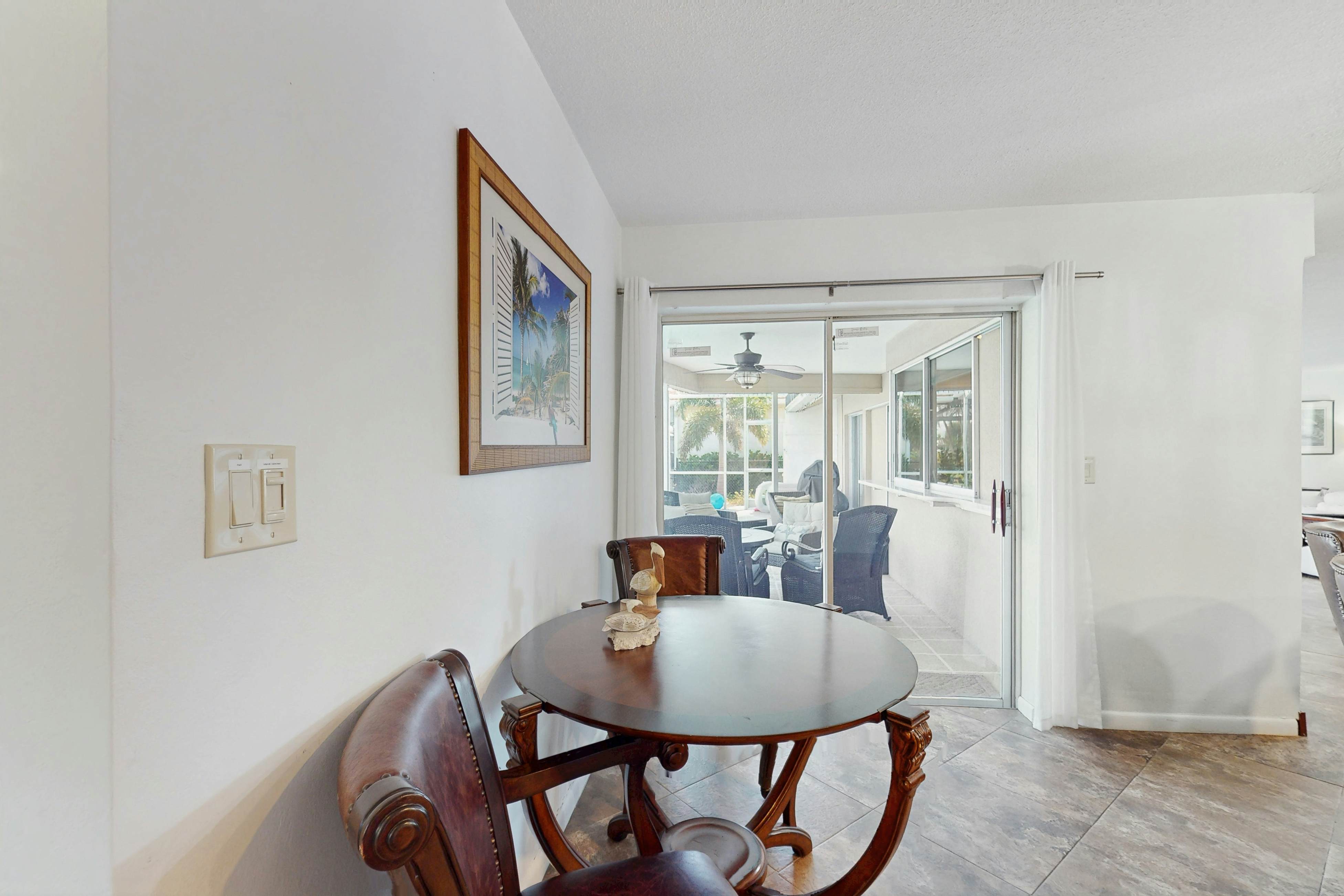 Breezes and Bliss on the Canal