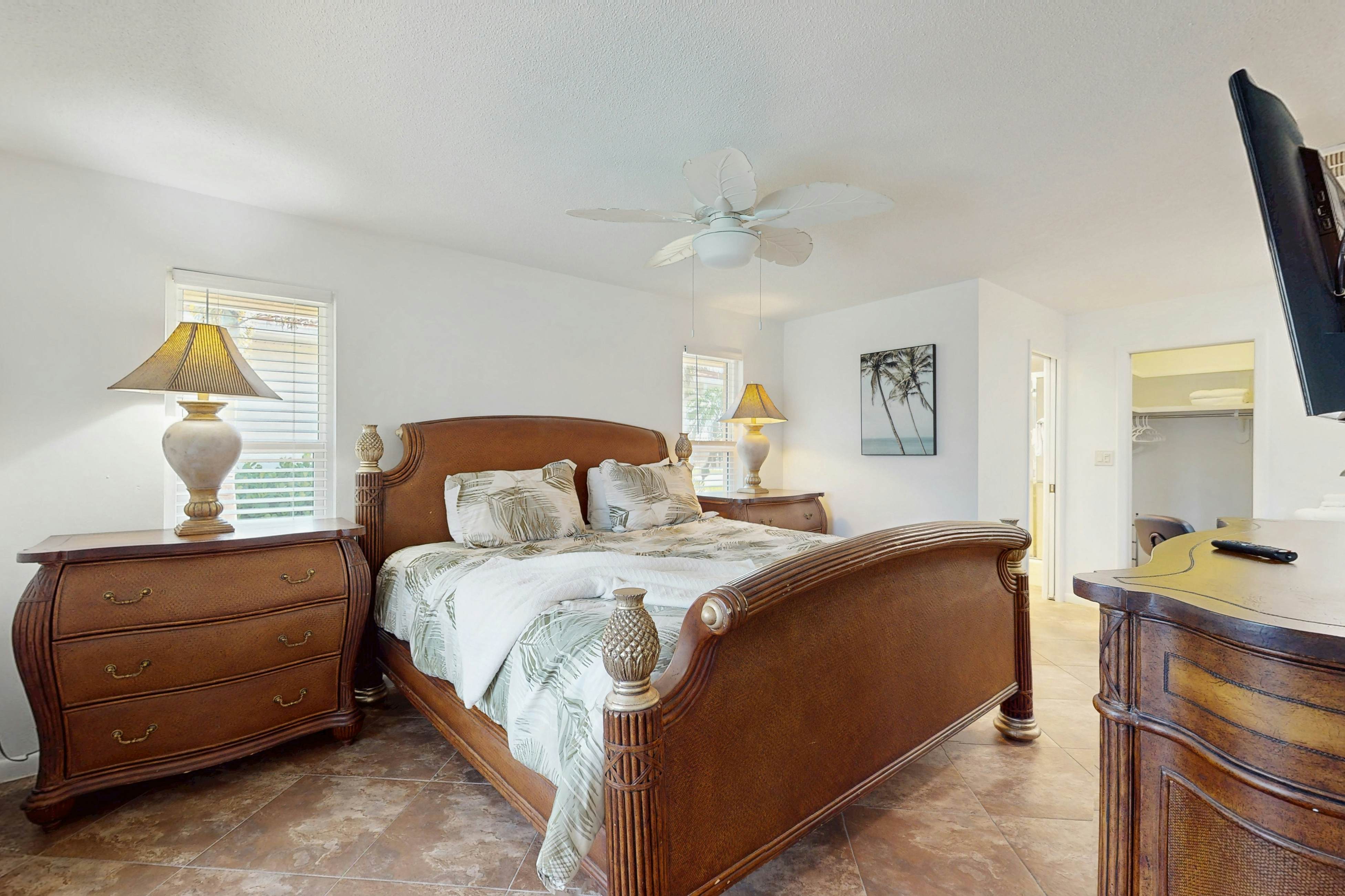 Breezes and Bliss on the Canal