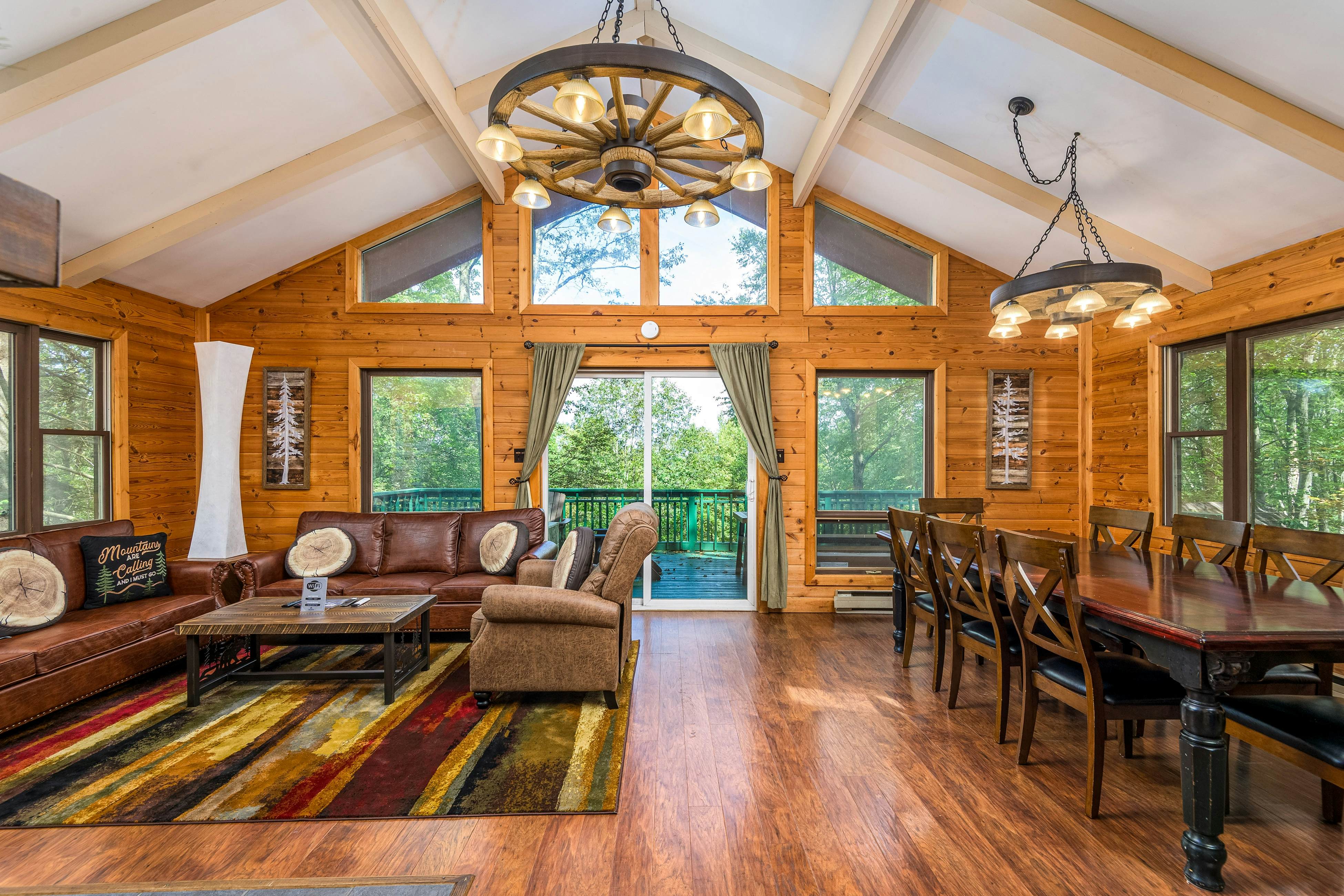 Black Bear Retreat at the Lake