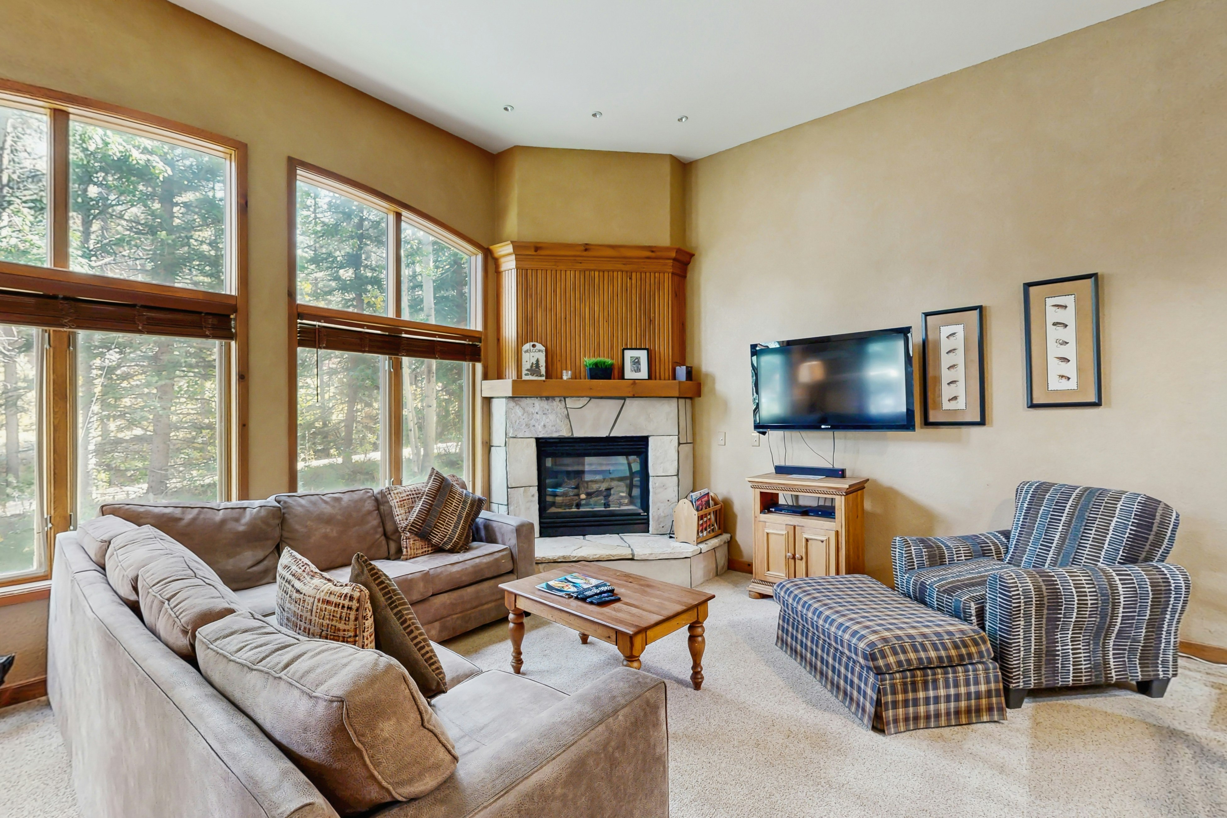 Riverbend Lodge #001