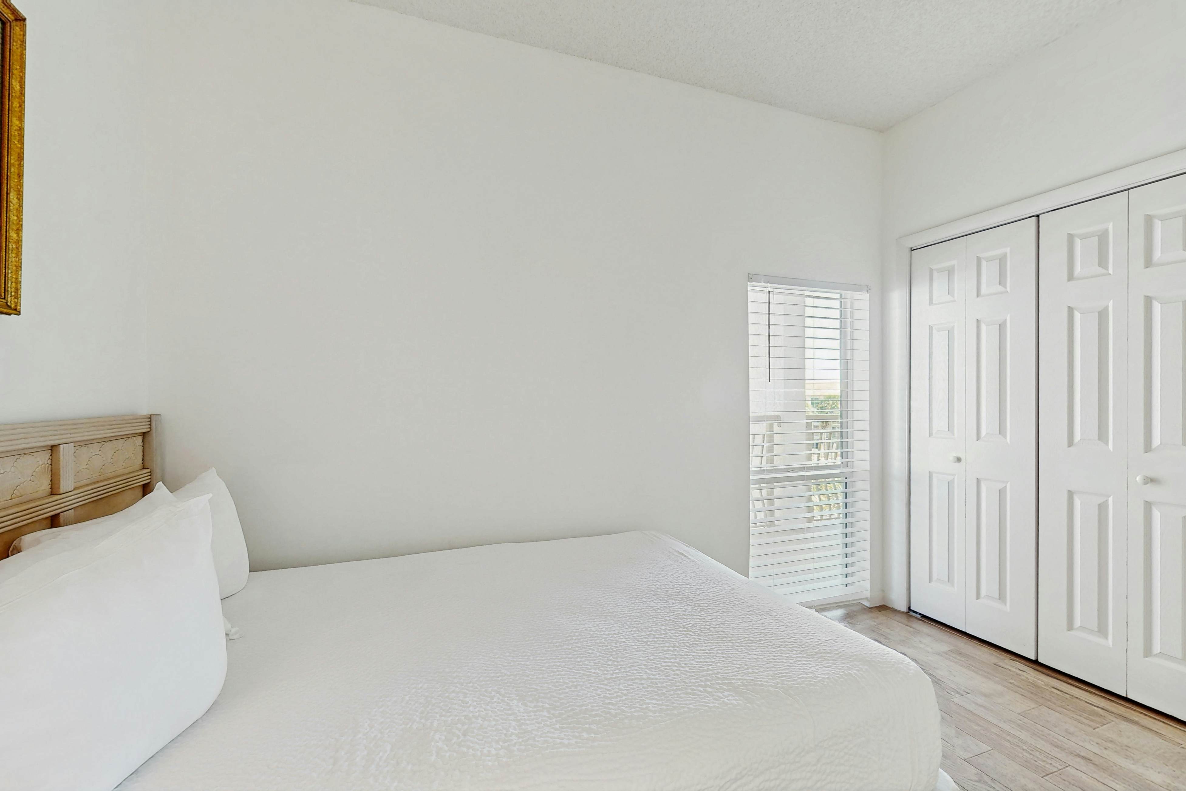 High Pointe W43 - Gulf Front Condo