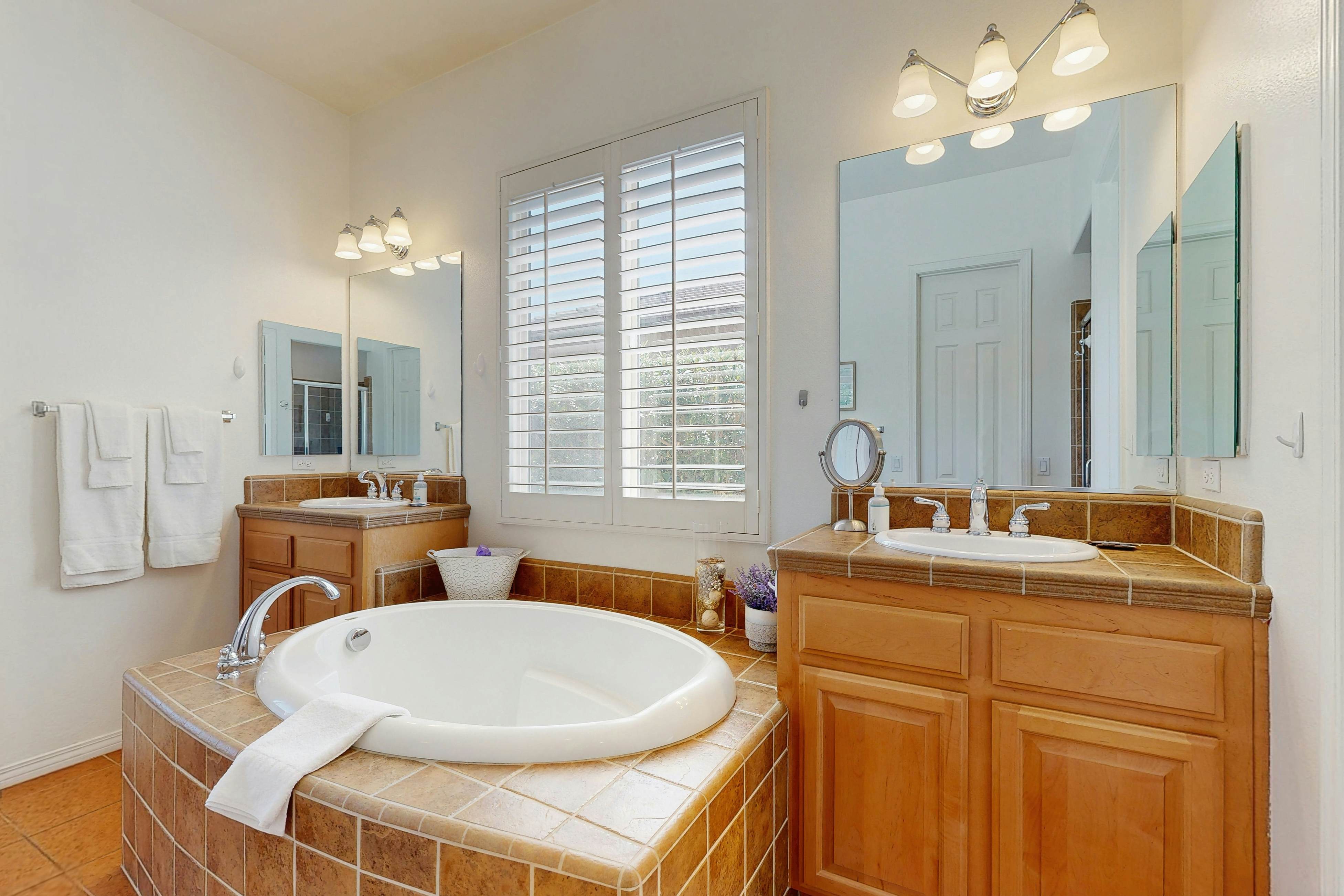 Casa del Lago Mirage