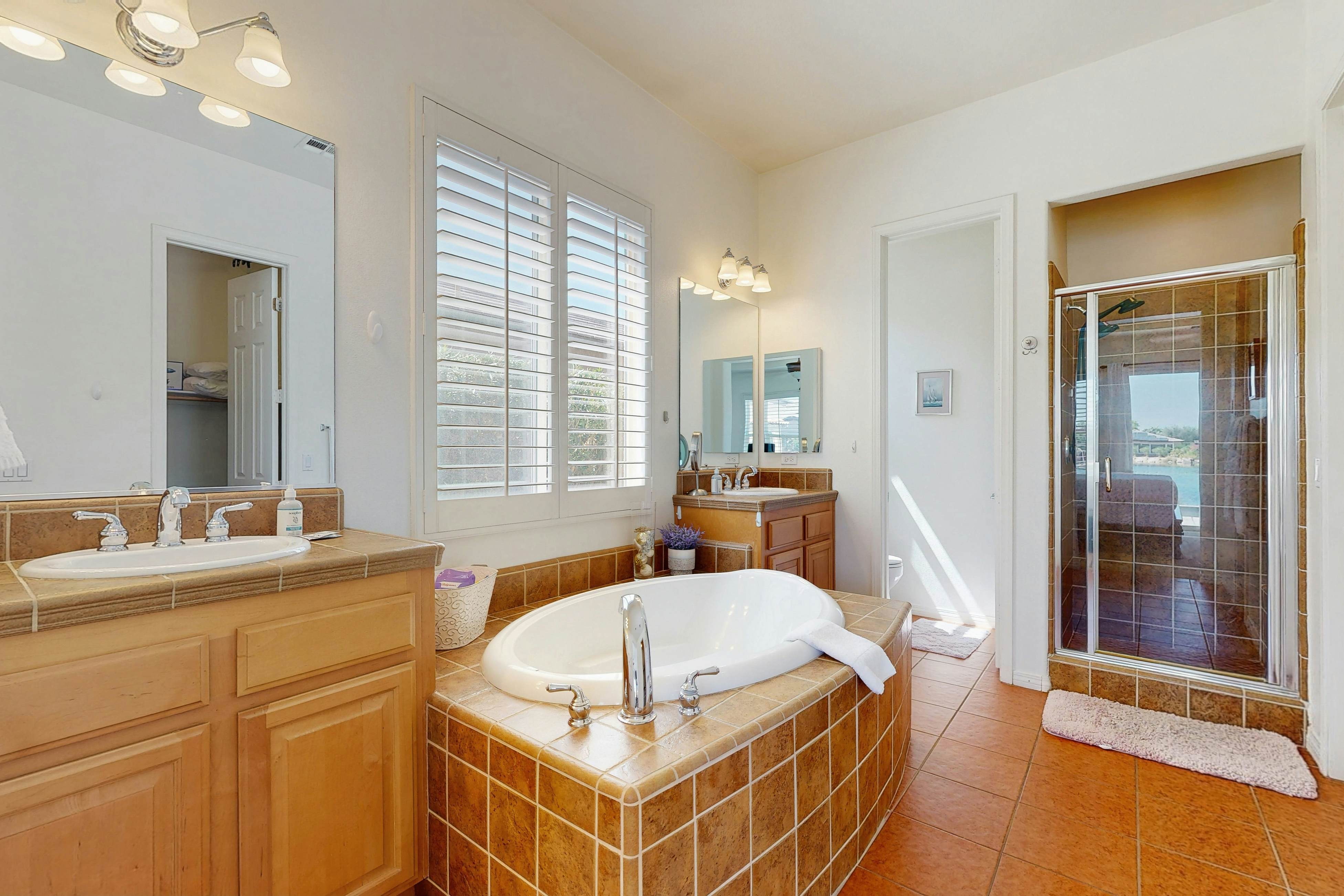 Casa del Lago Mirage