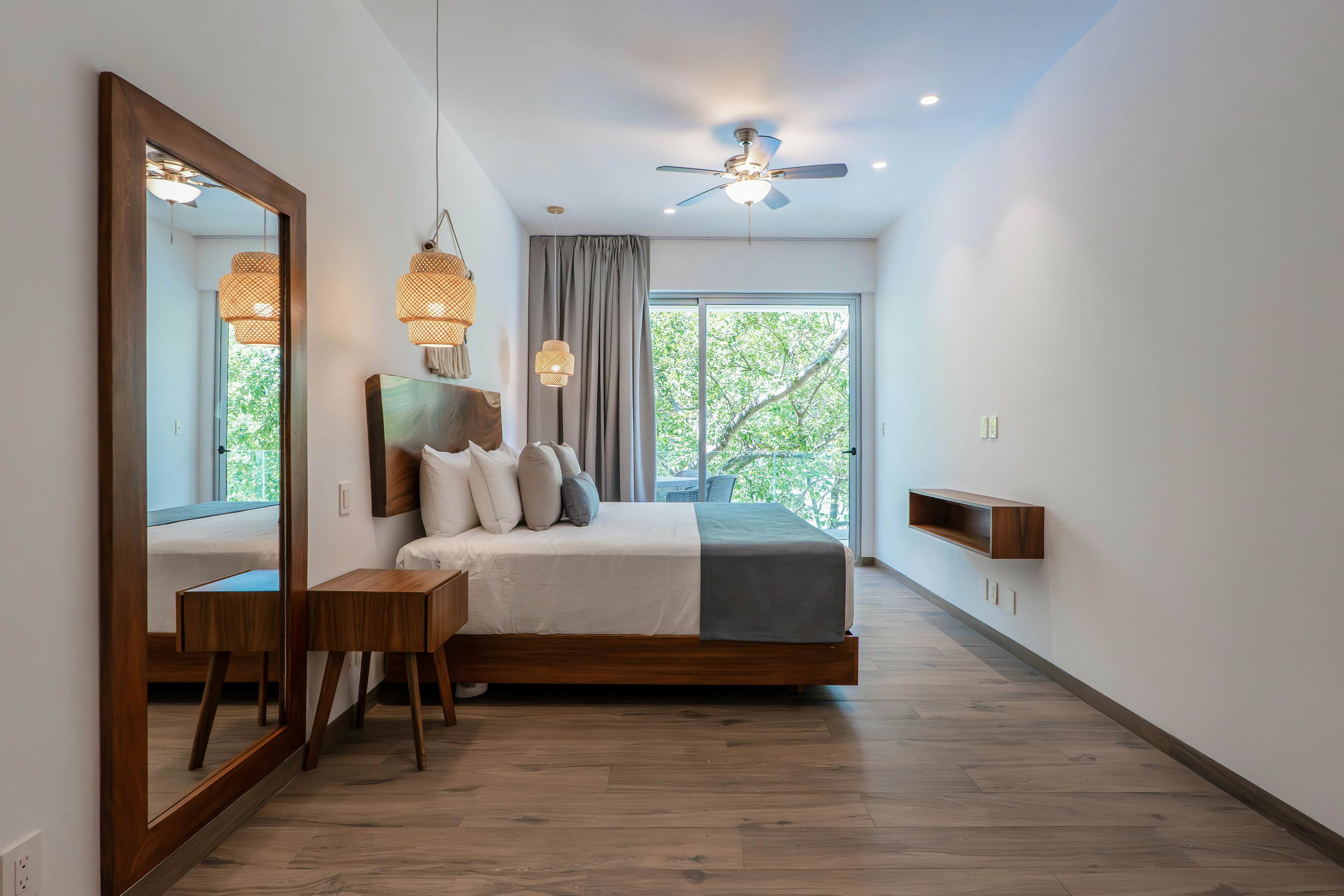 Ocean Whispers TL A206- One bedroom