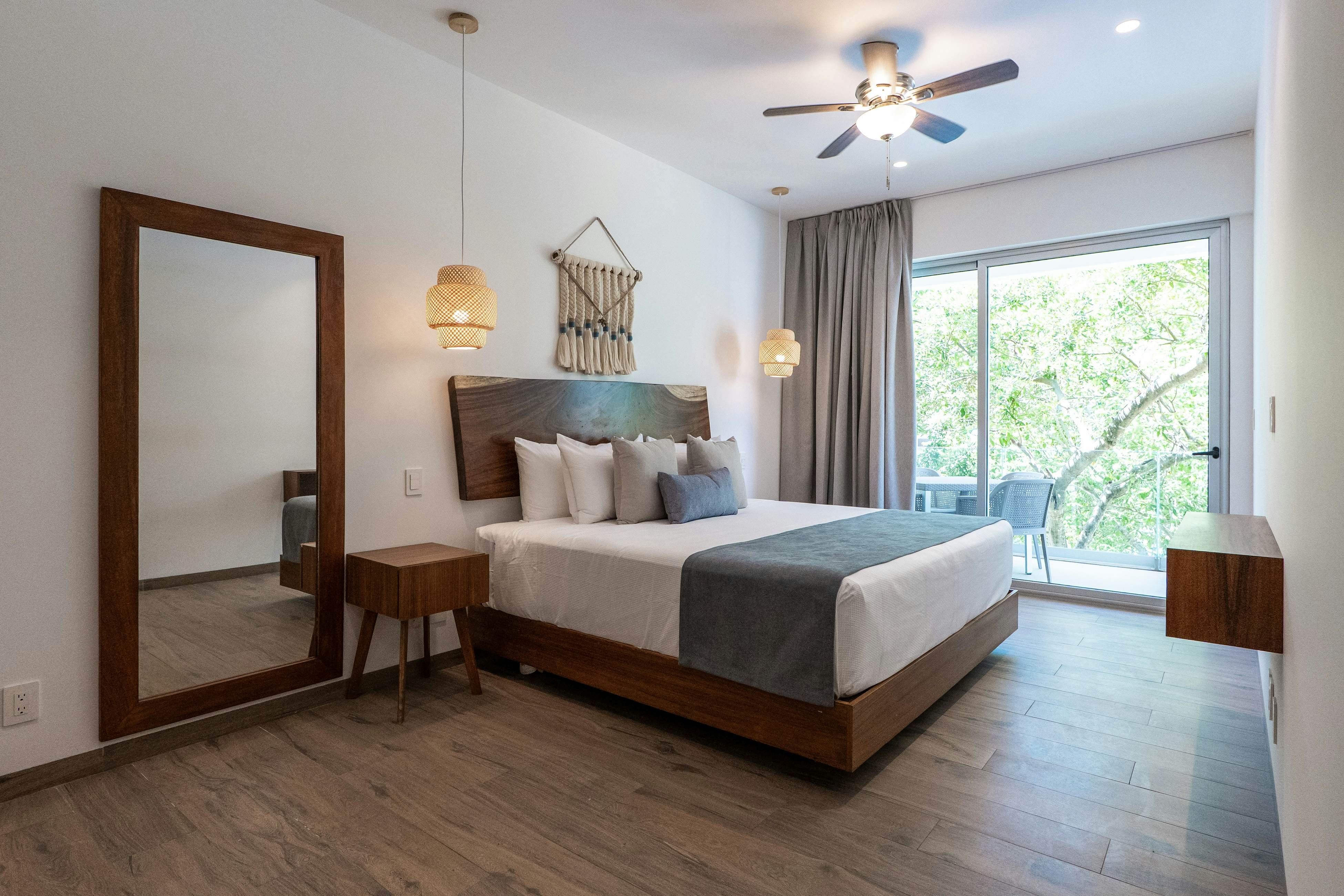 Ocean Whispers TL A206- One bedroom