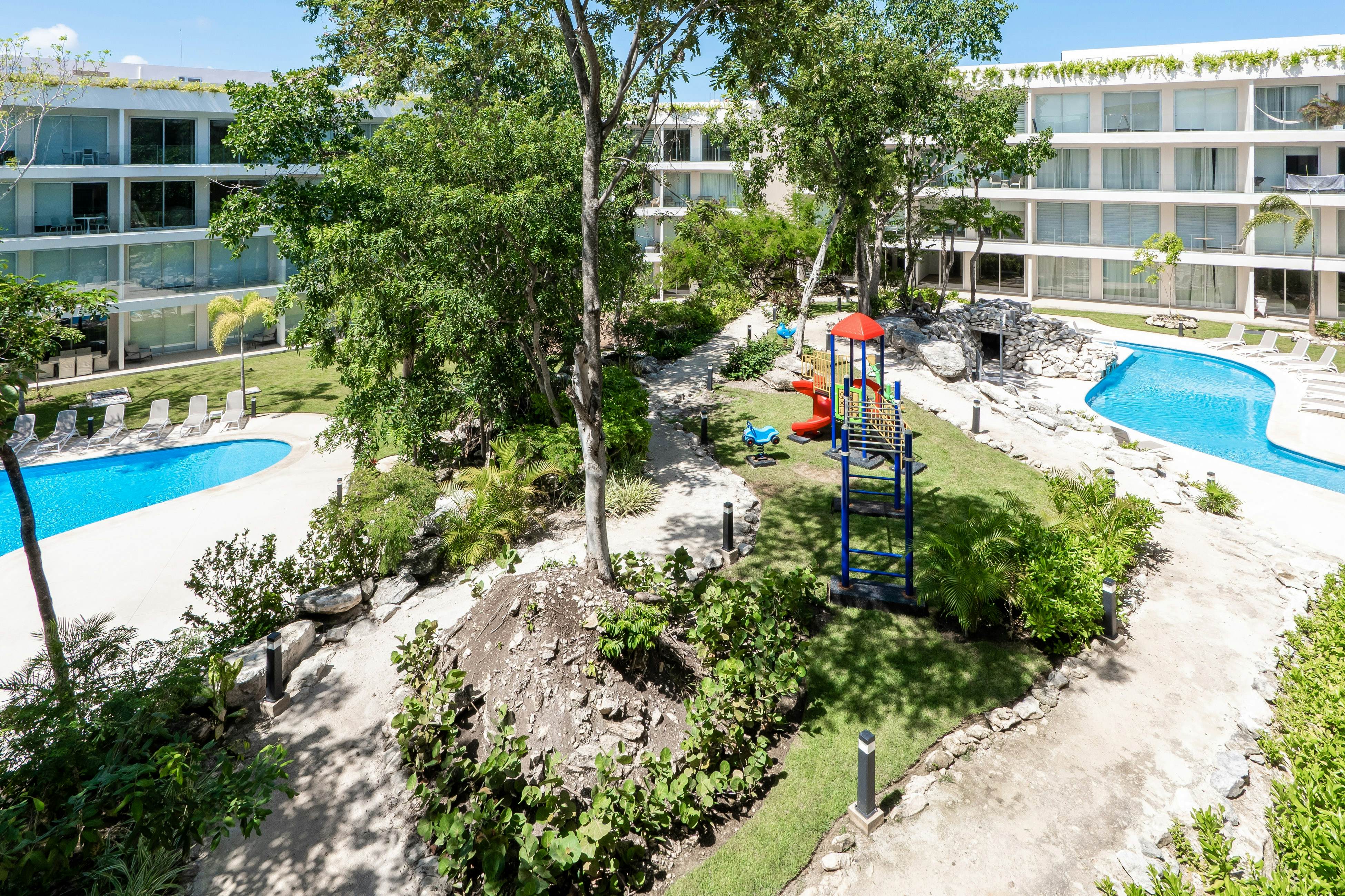 Ocean Whispers TL A206- One bedroom