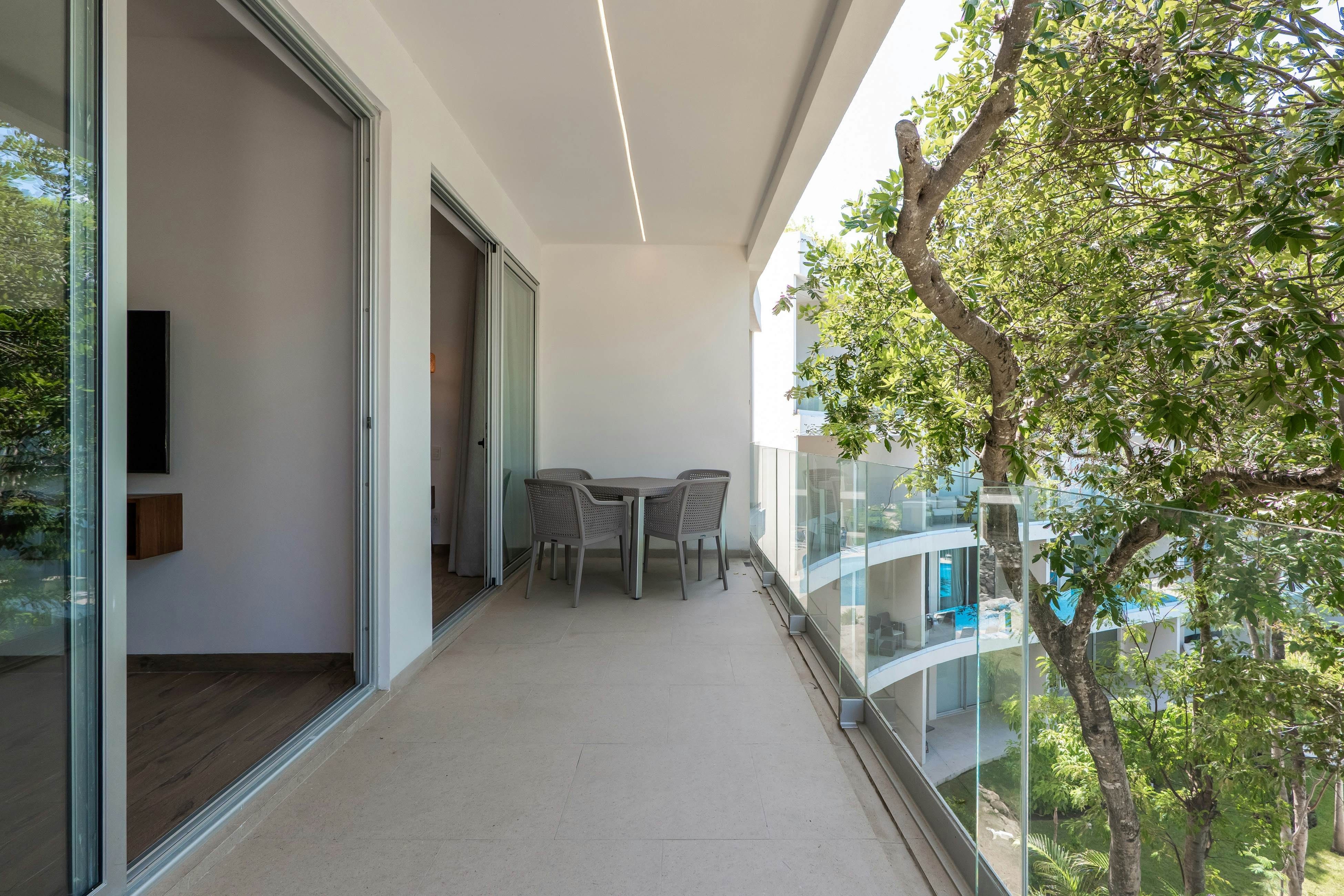 Ocean Whispers TL A206- One bedroom