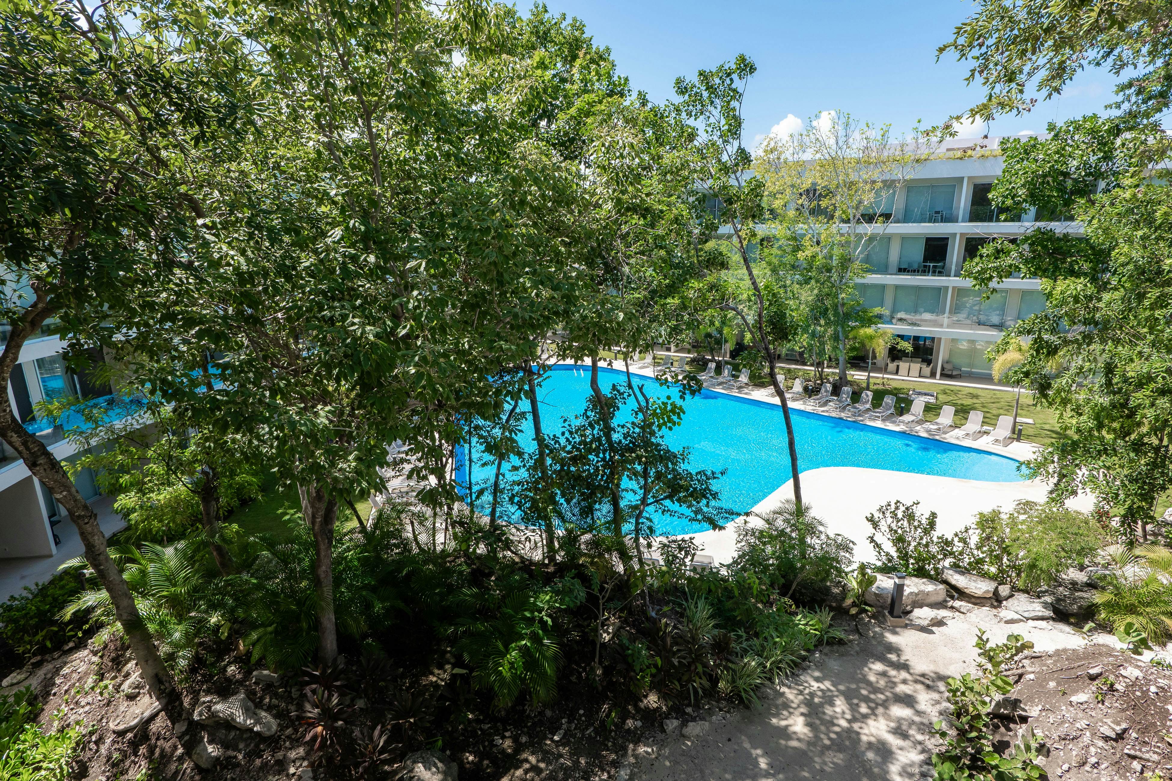 Ocean Whispers TL A206- One bedroom