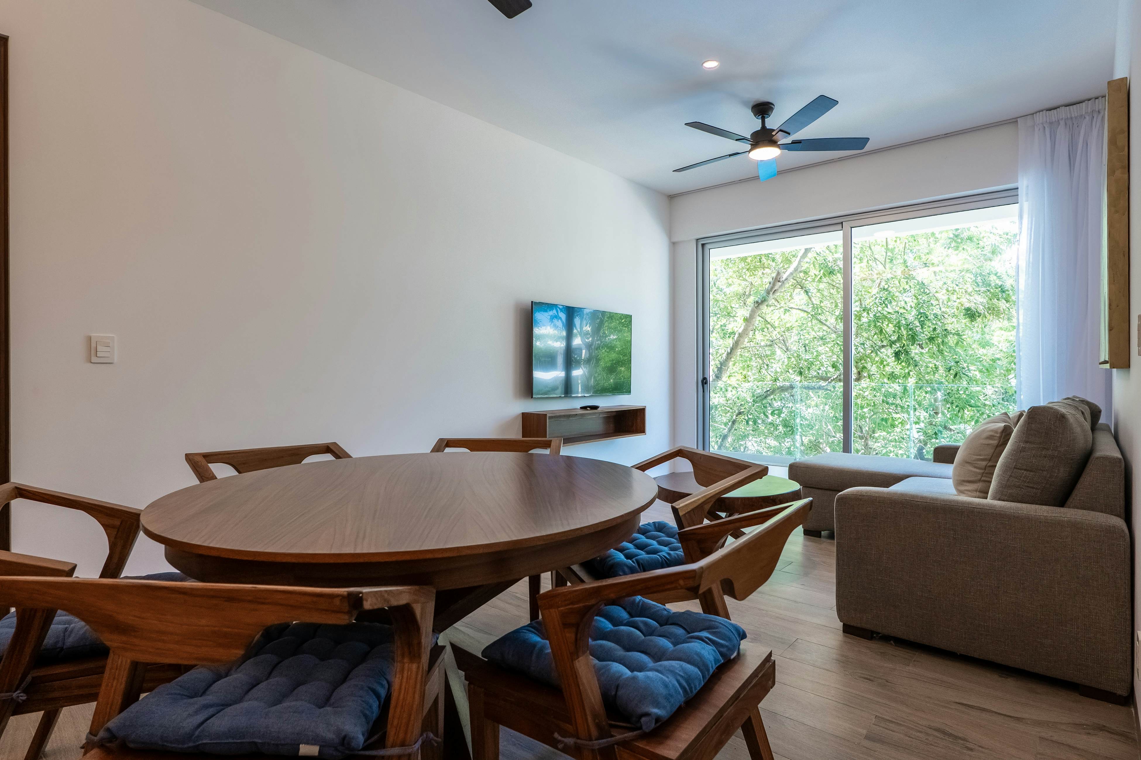 Ocean Whispers TL A206- One bedroom