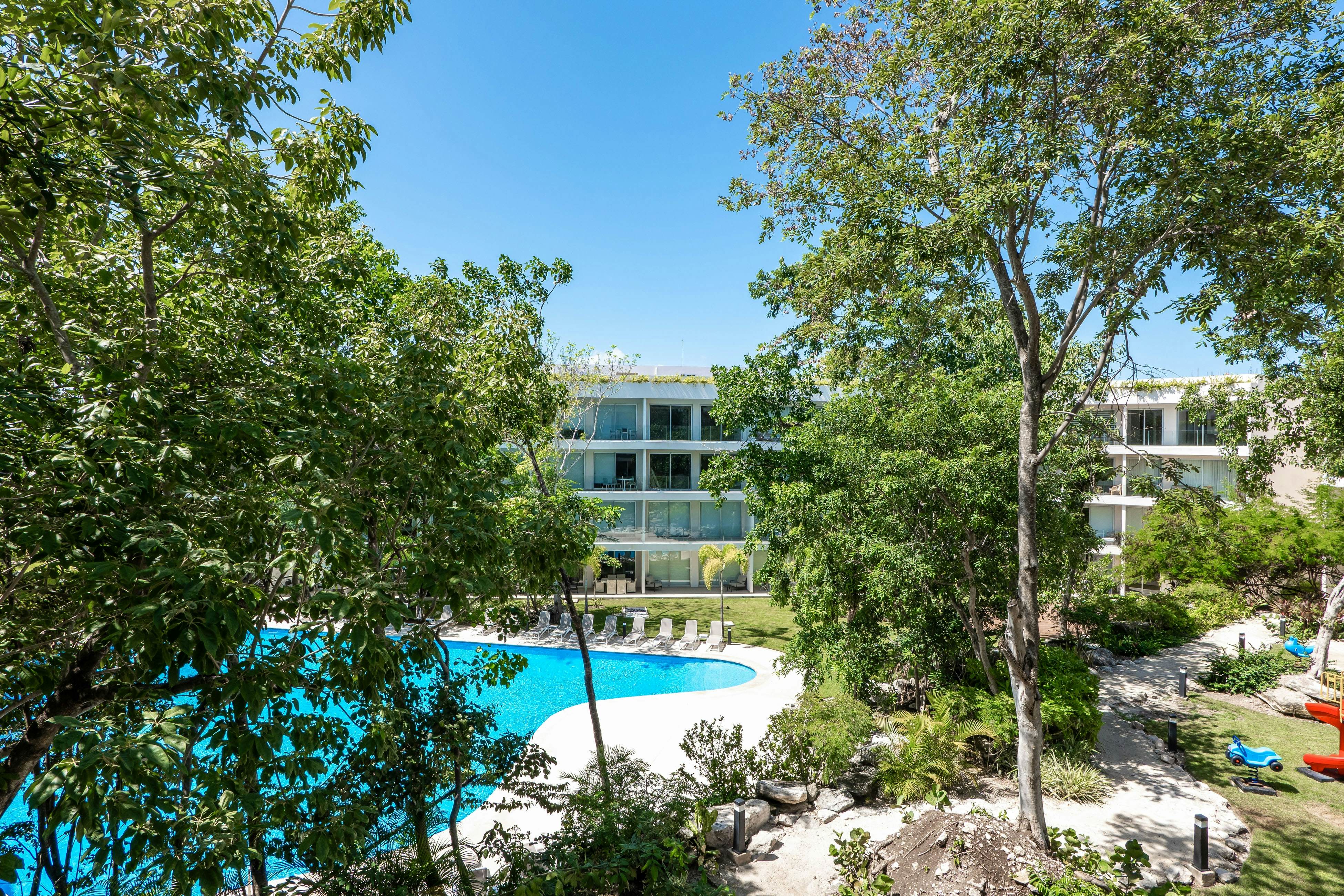 Ocean Whispers TL A206- One bedroom