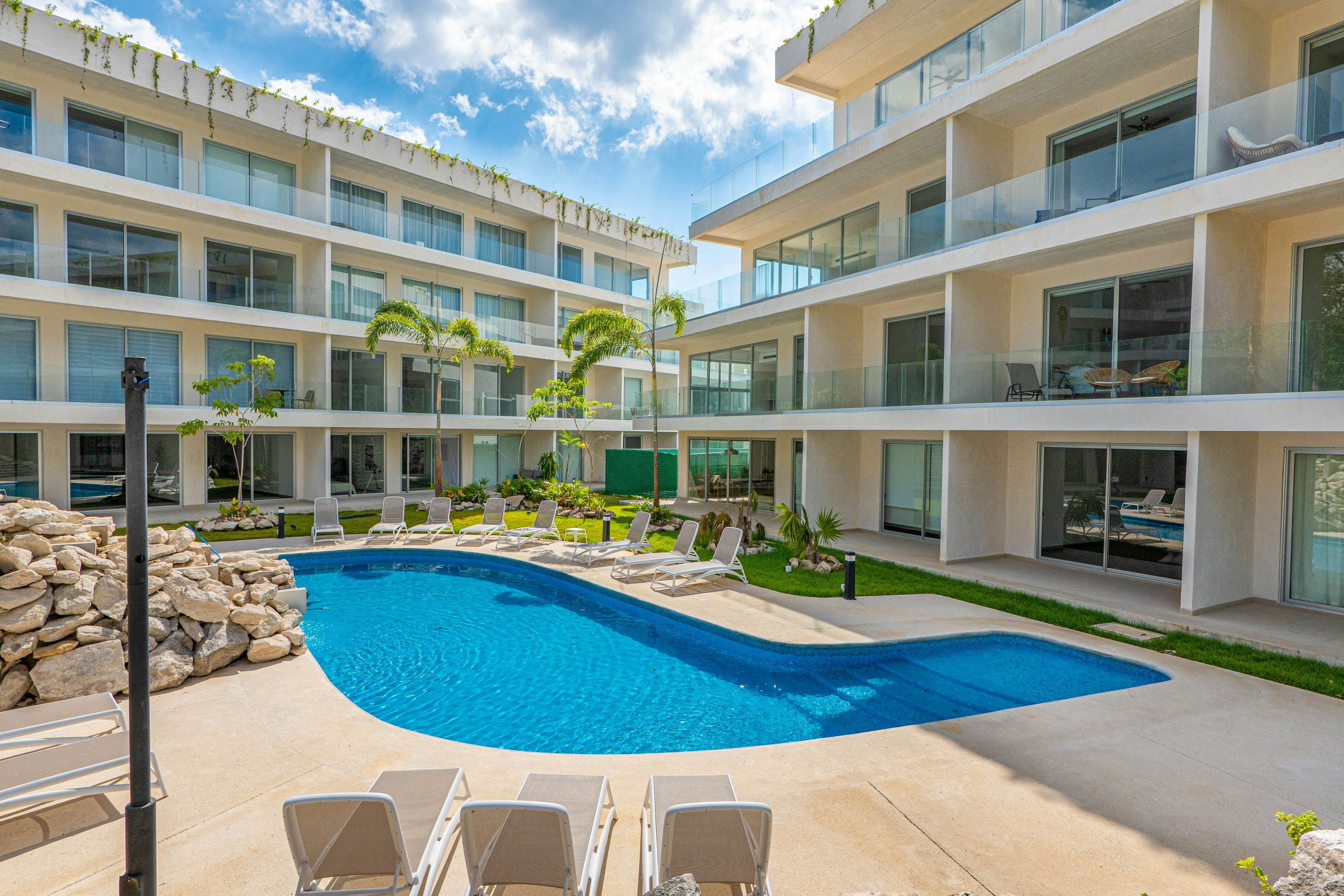 Ocean Whispers TL A206- One bedroom