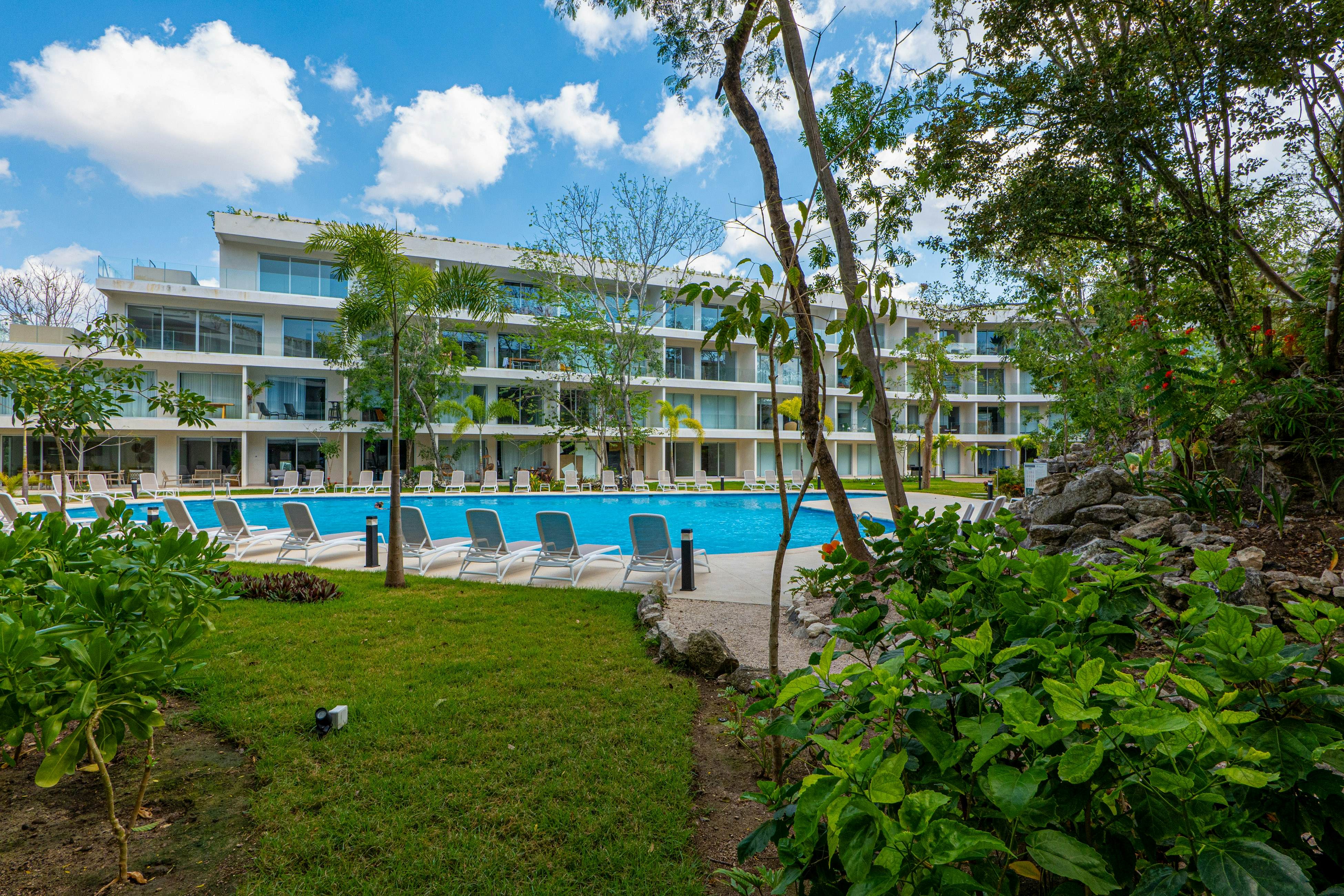 Ocean Whispers TL A206- One bedroom