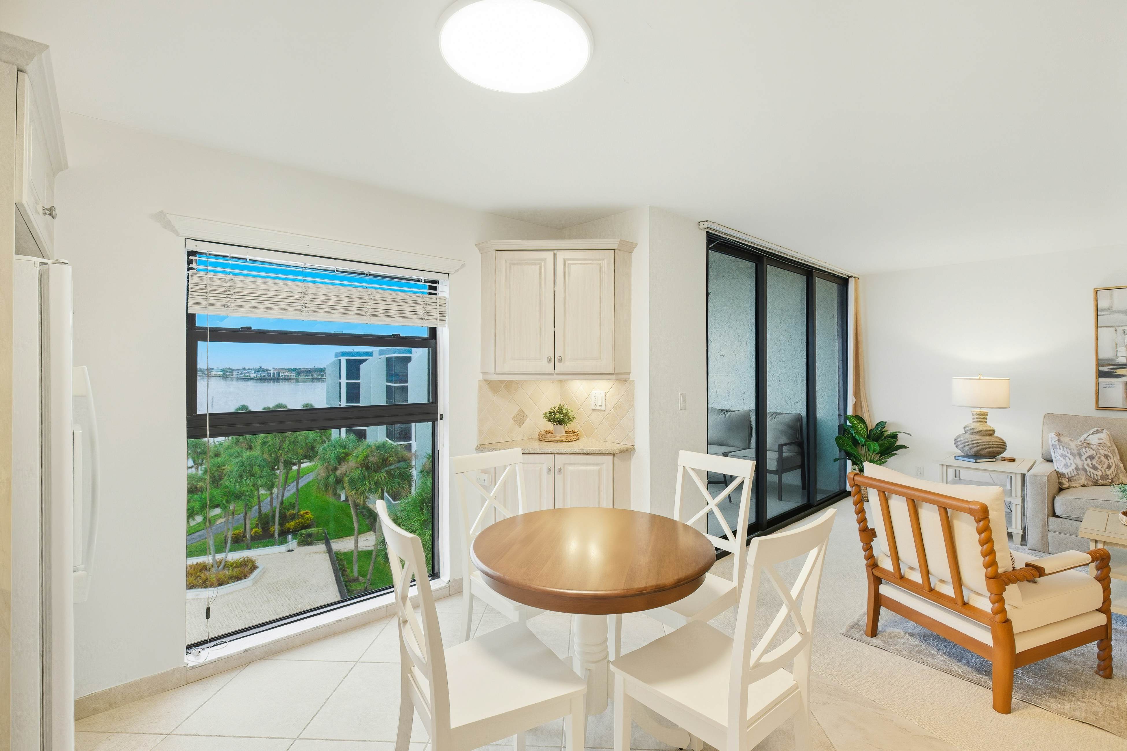 A Heavenly Riverside 