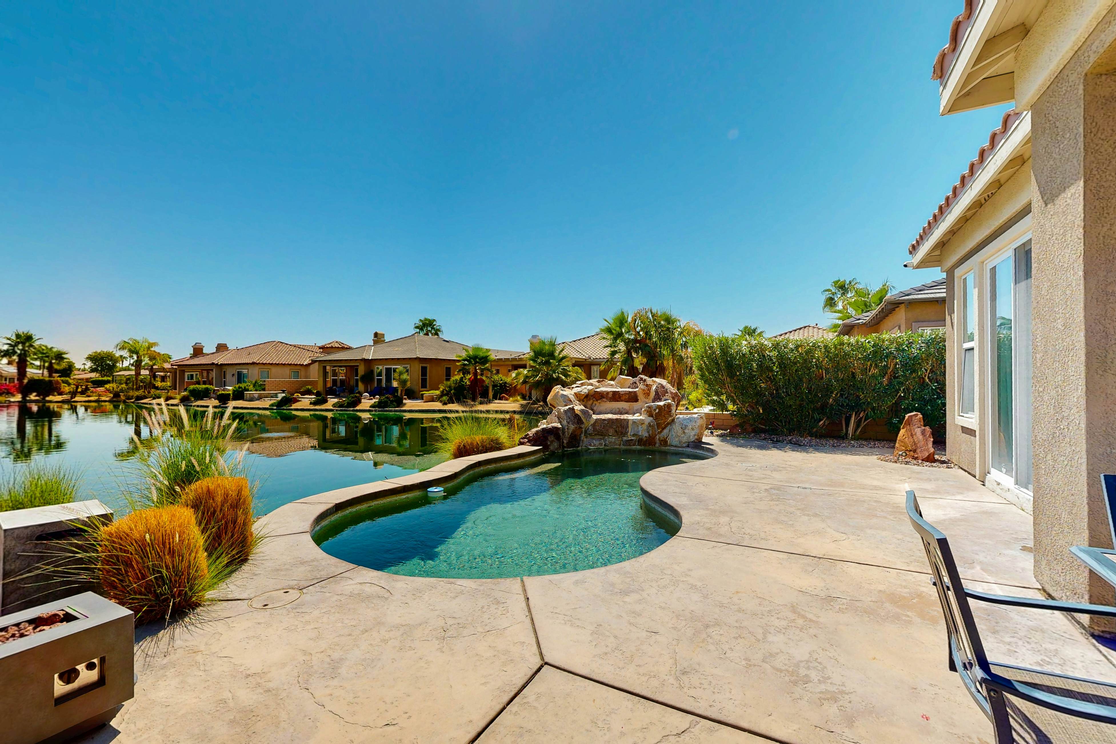 Casa del Lago Mirage