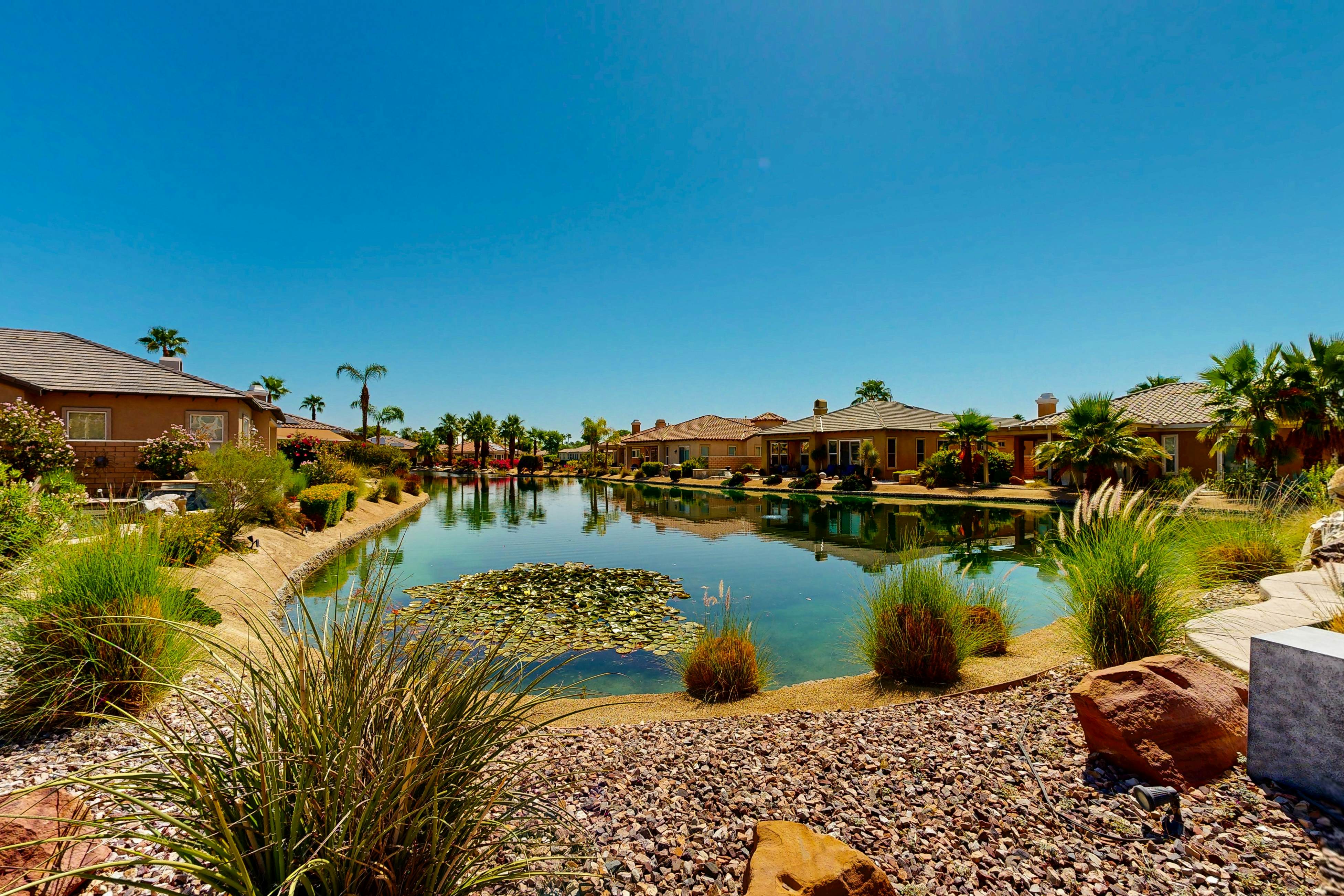 Casa del Lago Mirage