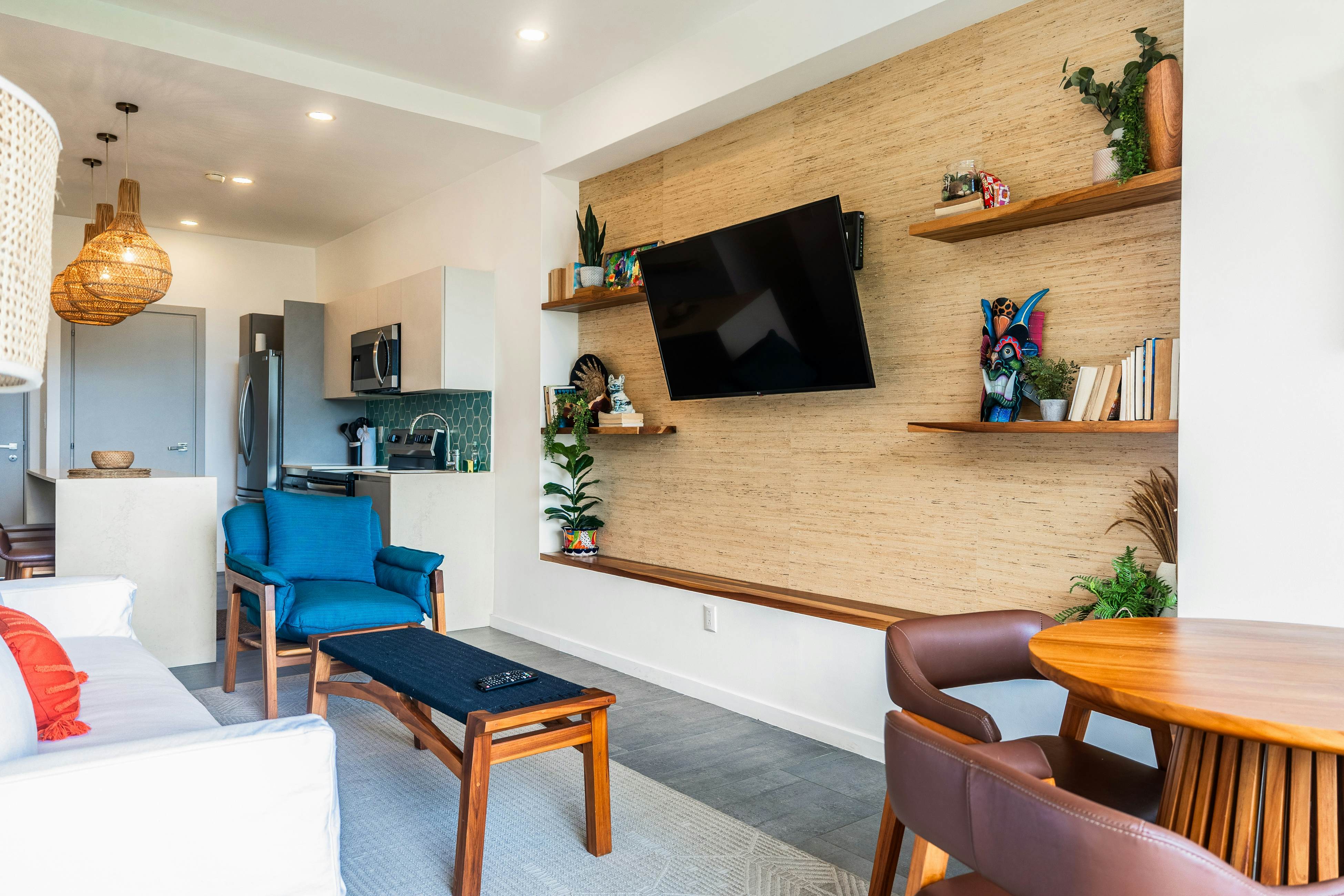 Sunset Boulevard 304