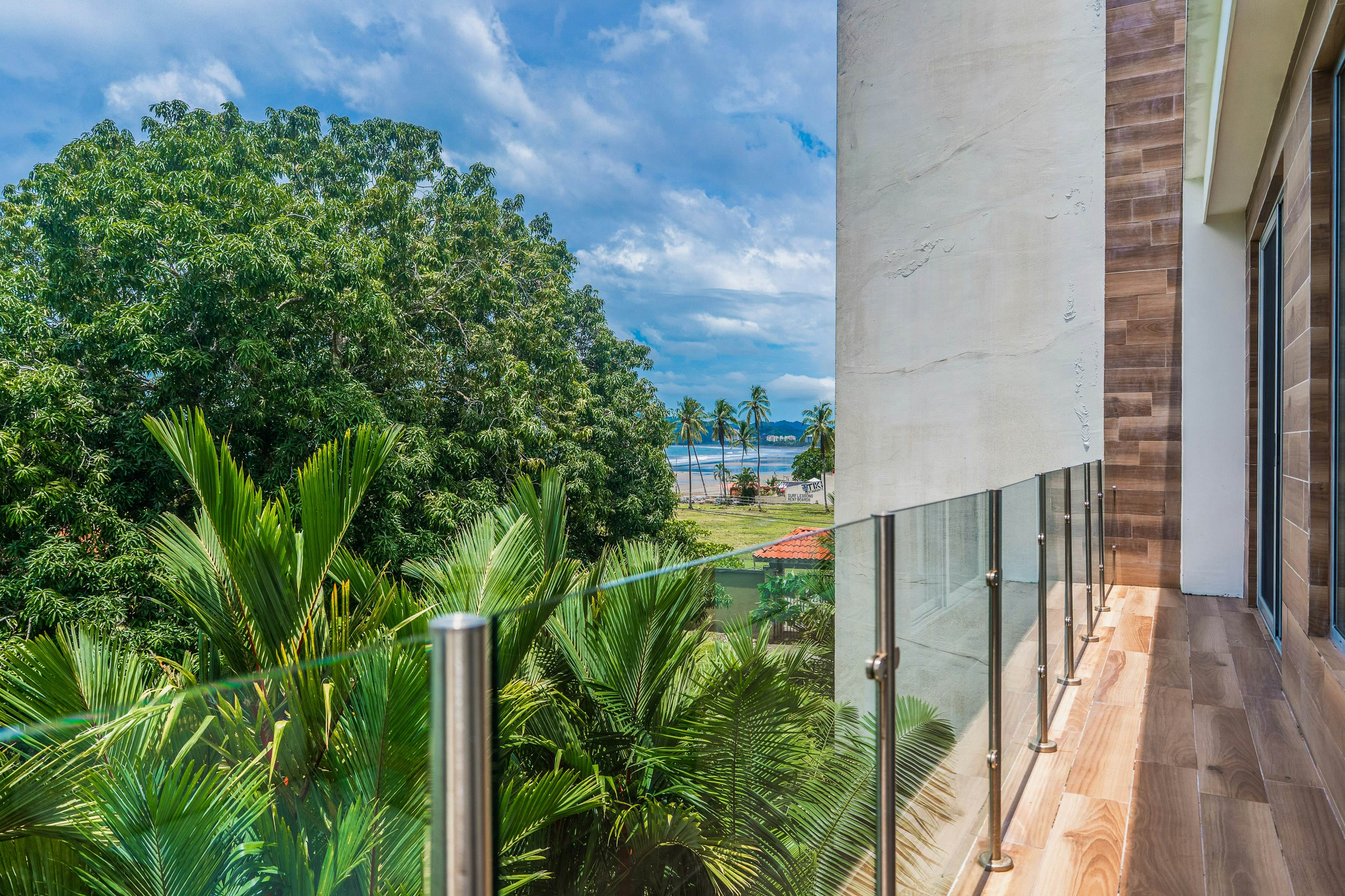 Sunset Boulevard 304