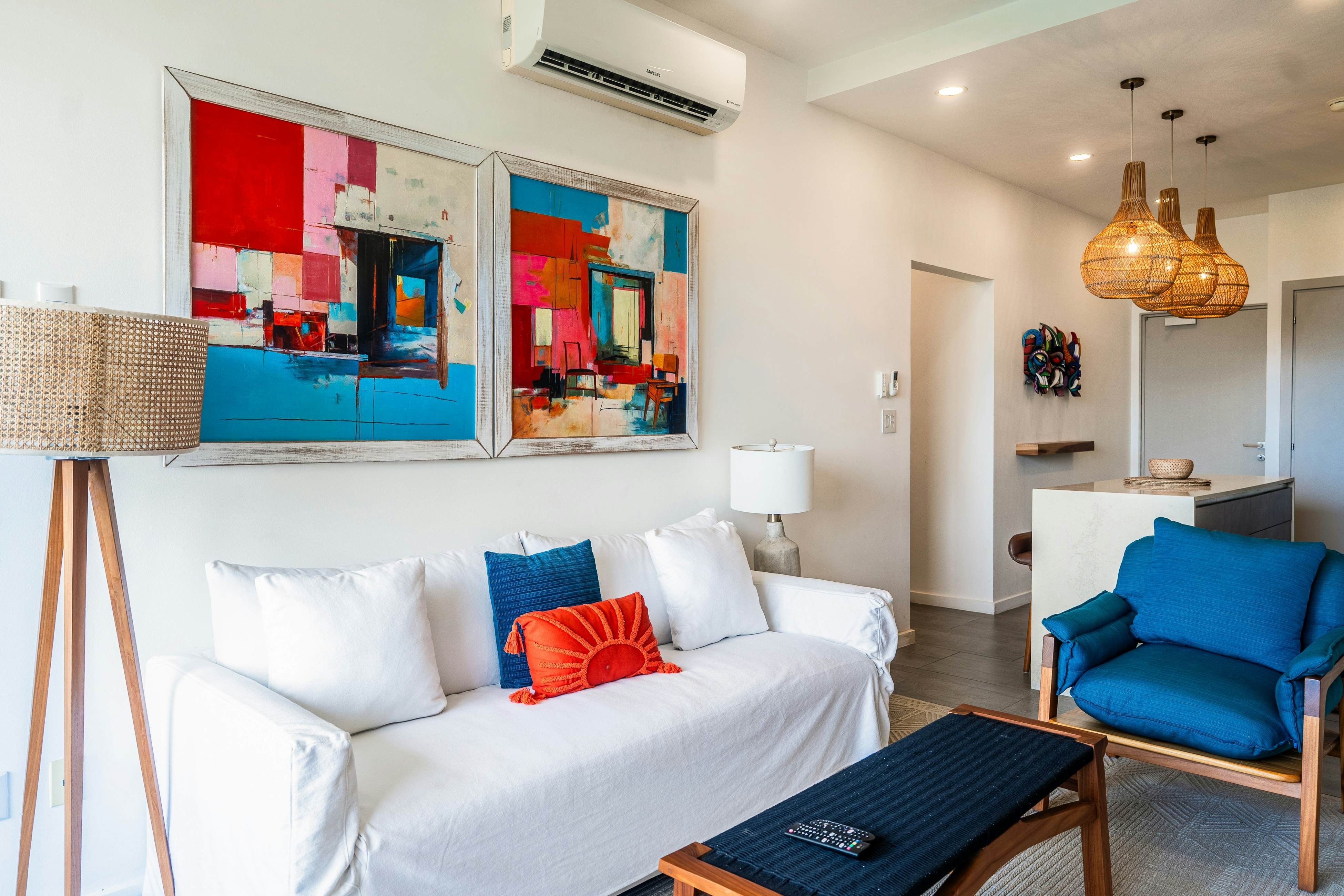 Sunset Boulevard 304