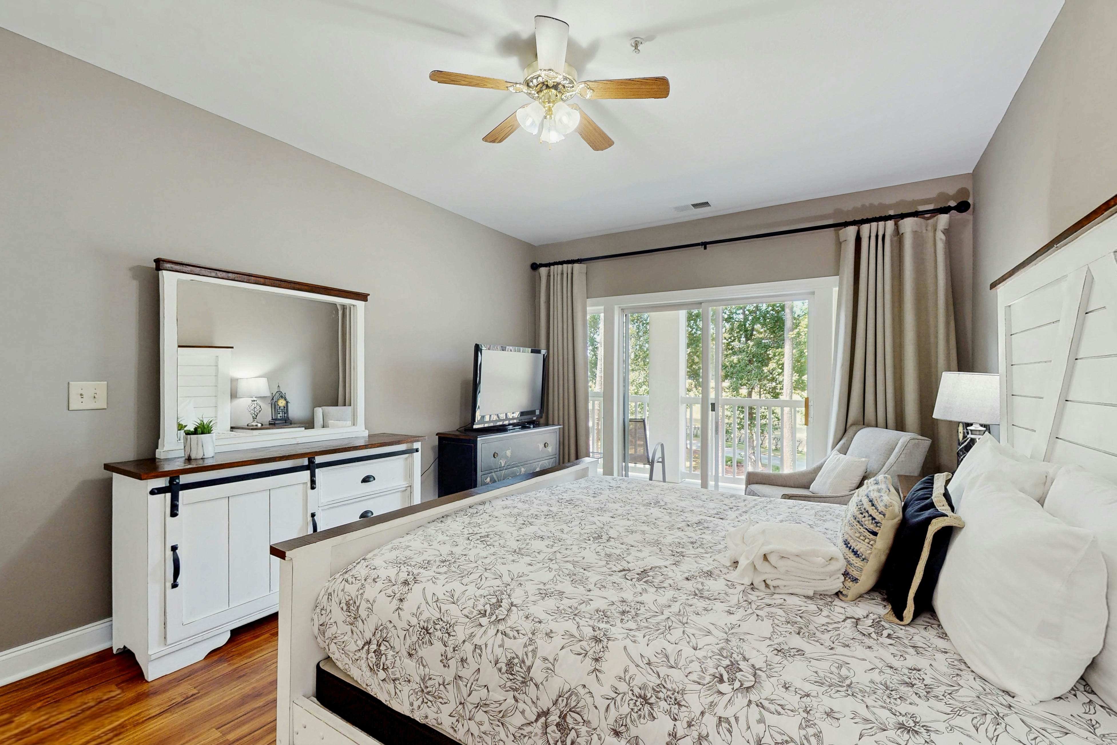 Cypress Point Retreat 202