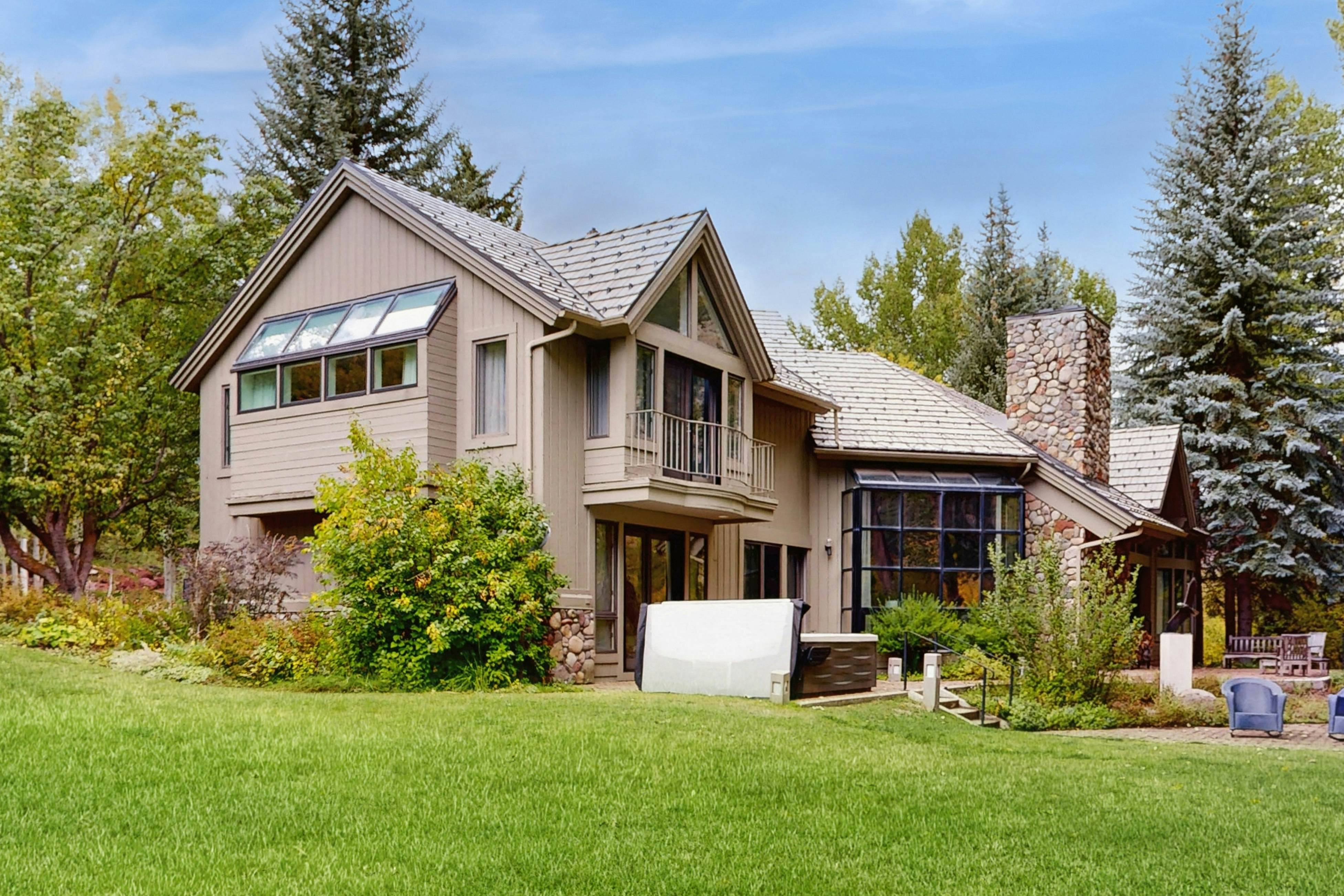 Creekside Beauty in Beaver Creek