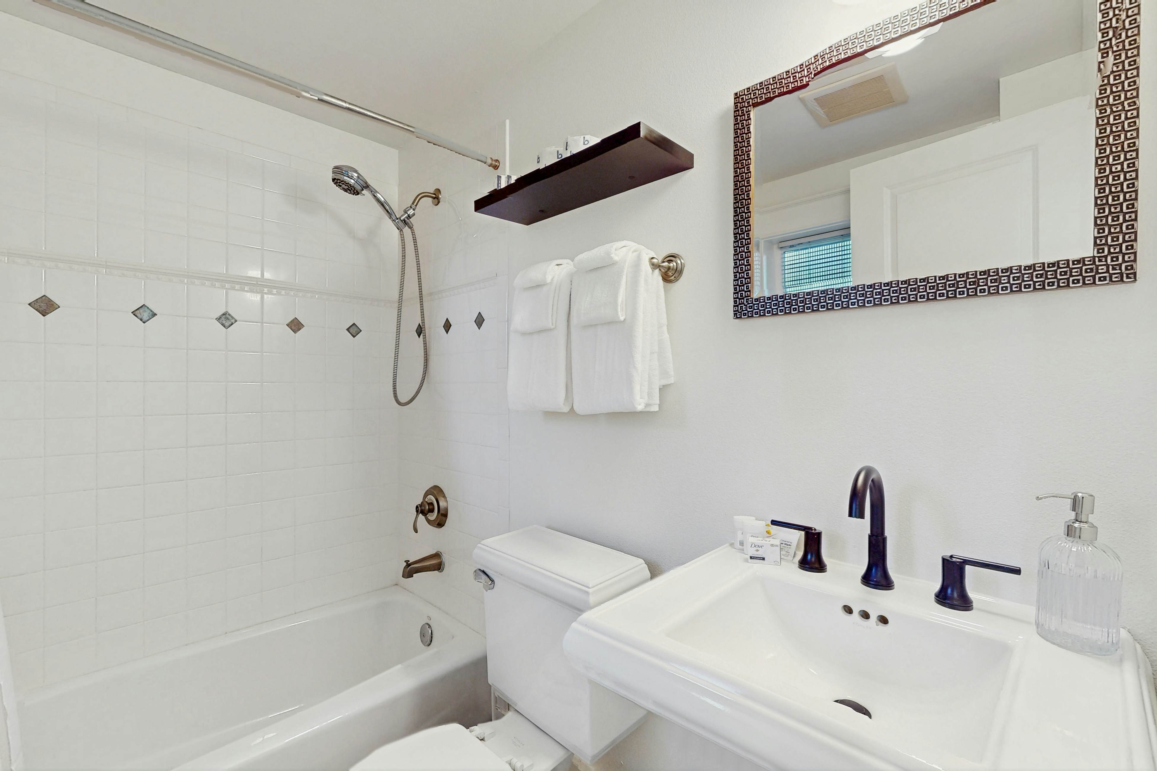 Comfort & Charm in the Heart of Seattle