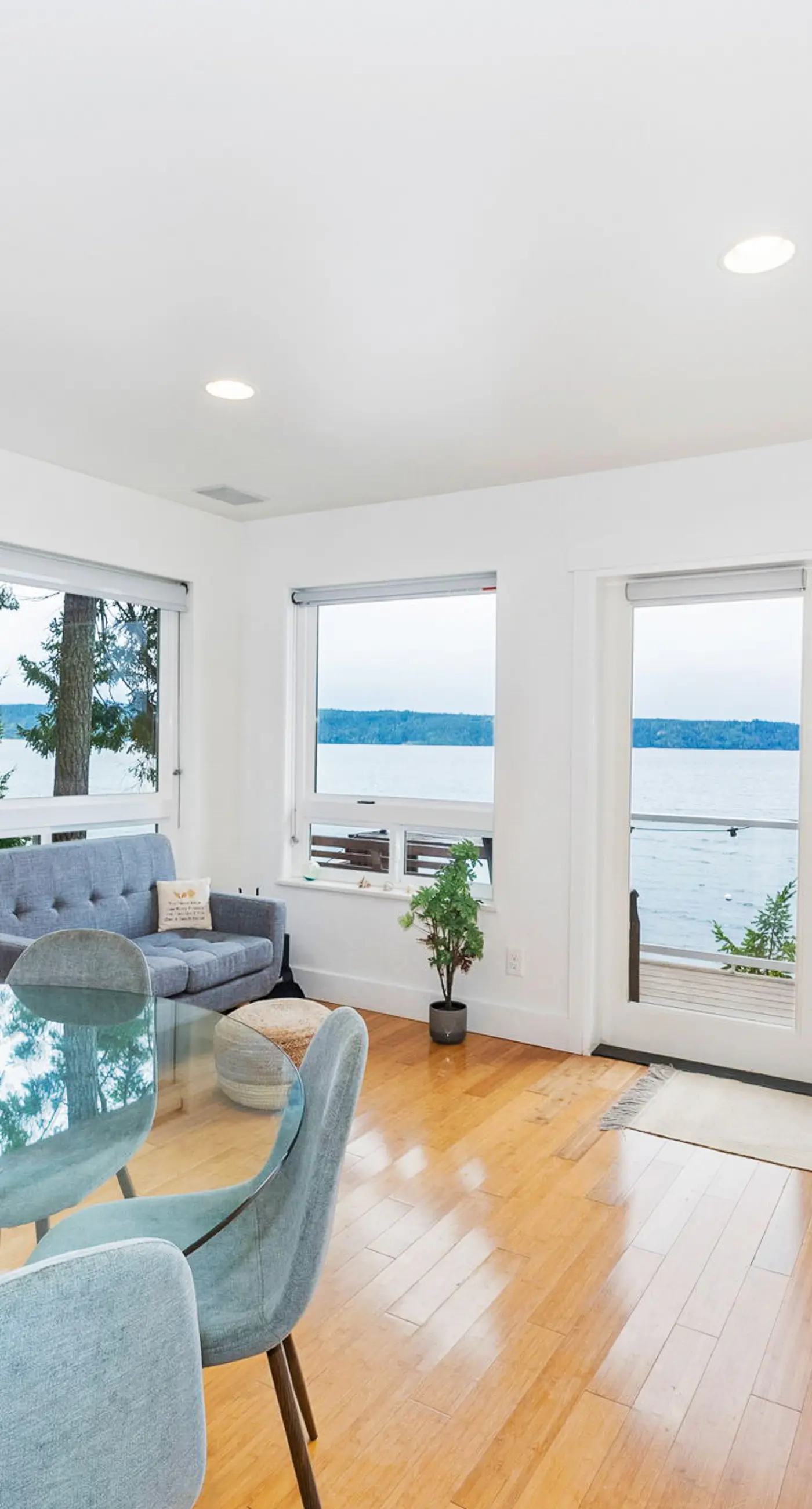 Dog-Friendly Hood Canal Shoreline Escape