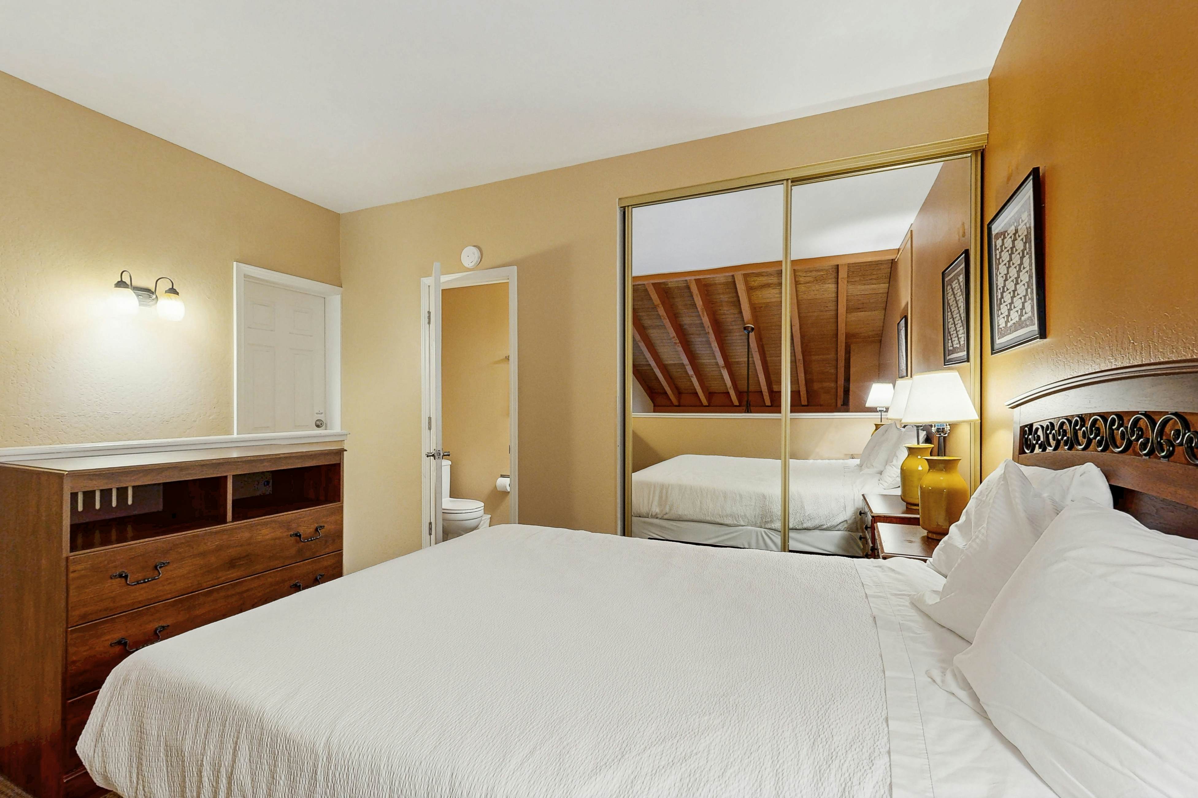 Lakeland Village 323