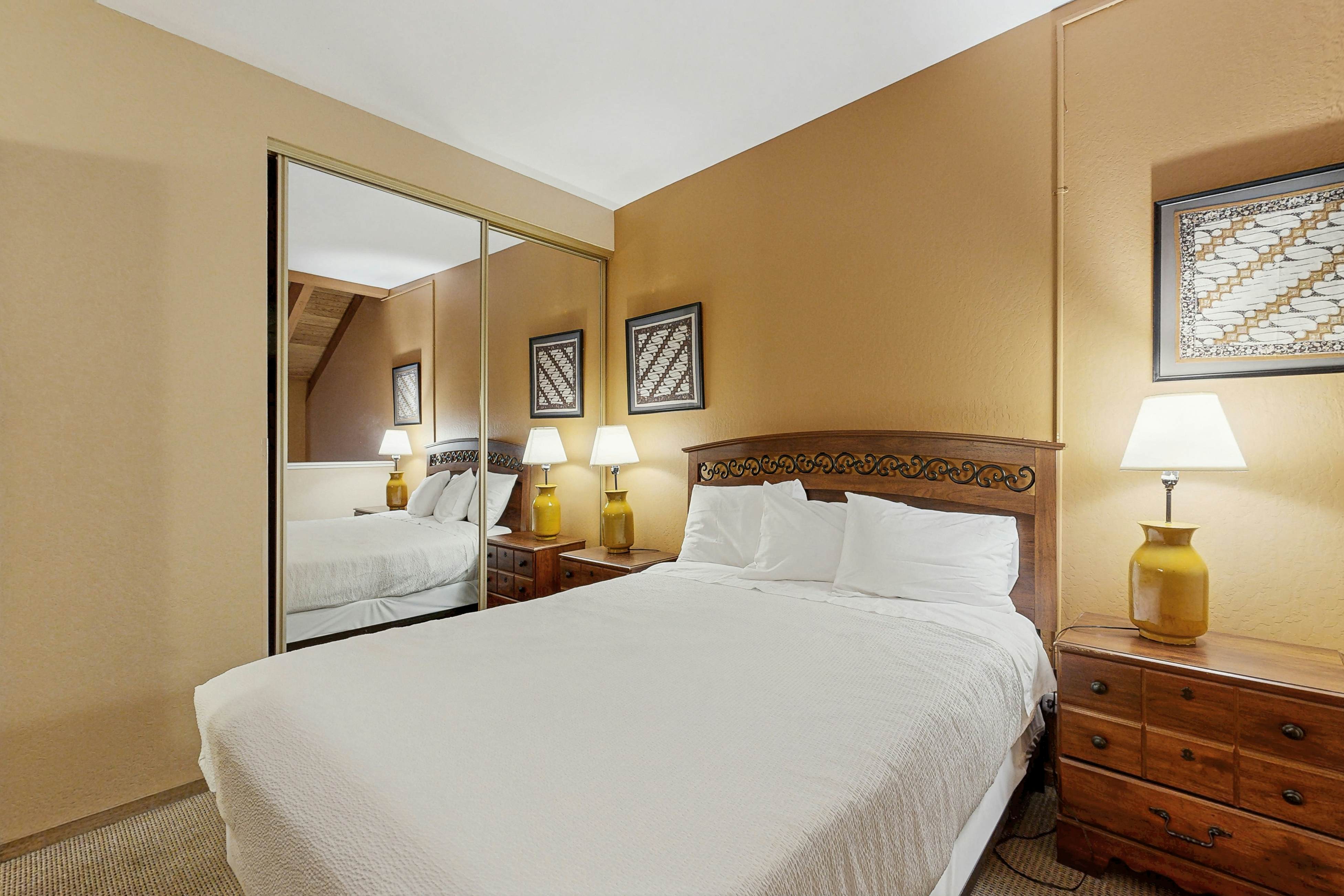 Lakeland Village 323