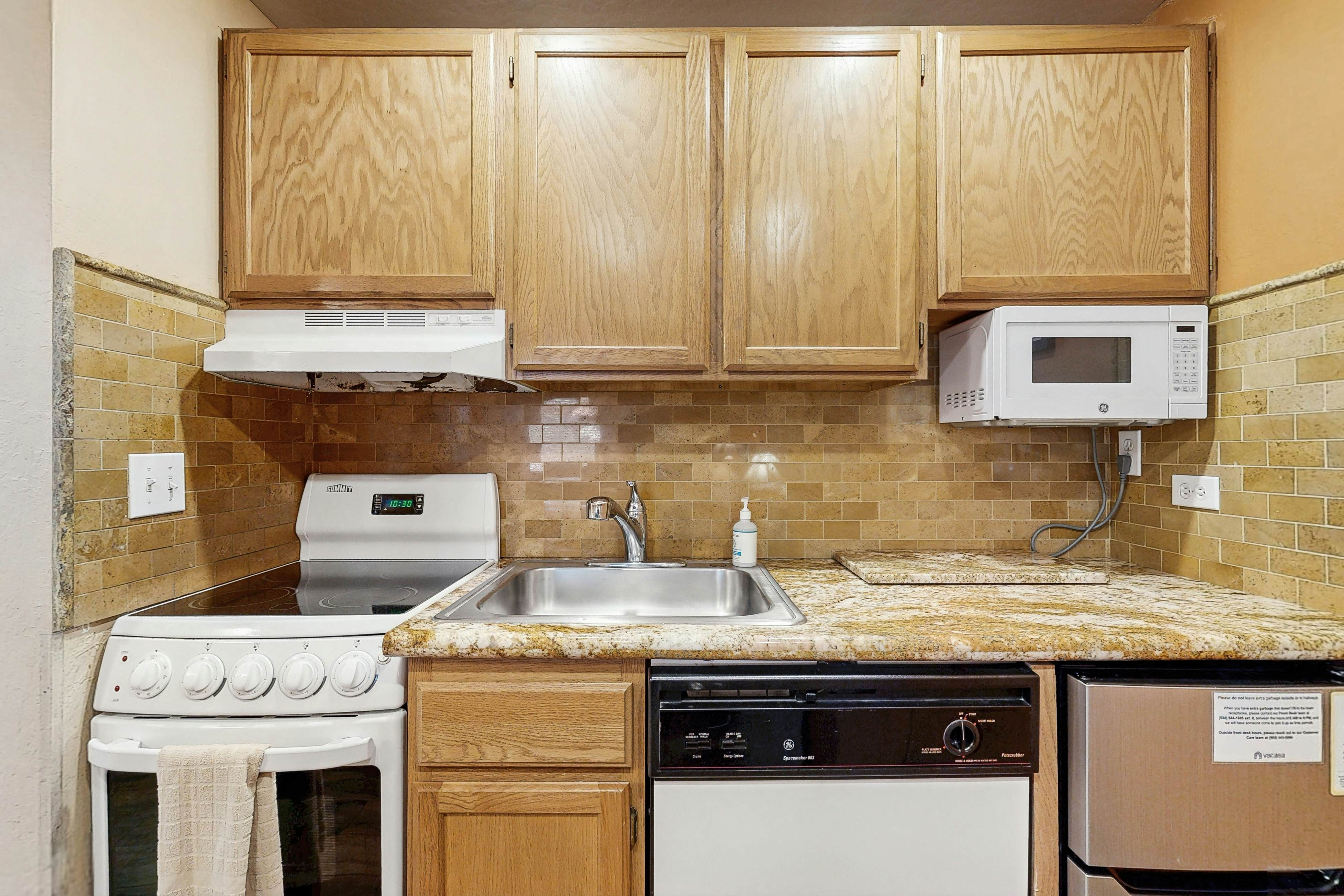 Lakeland Village 323