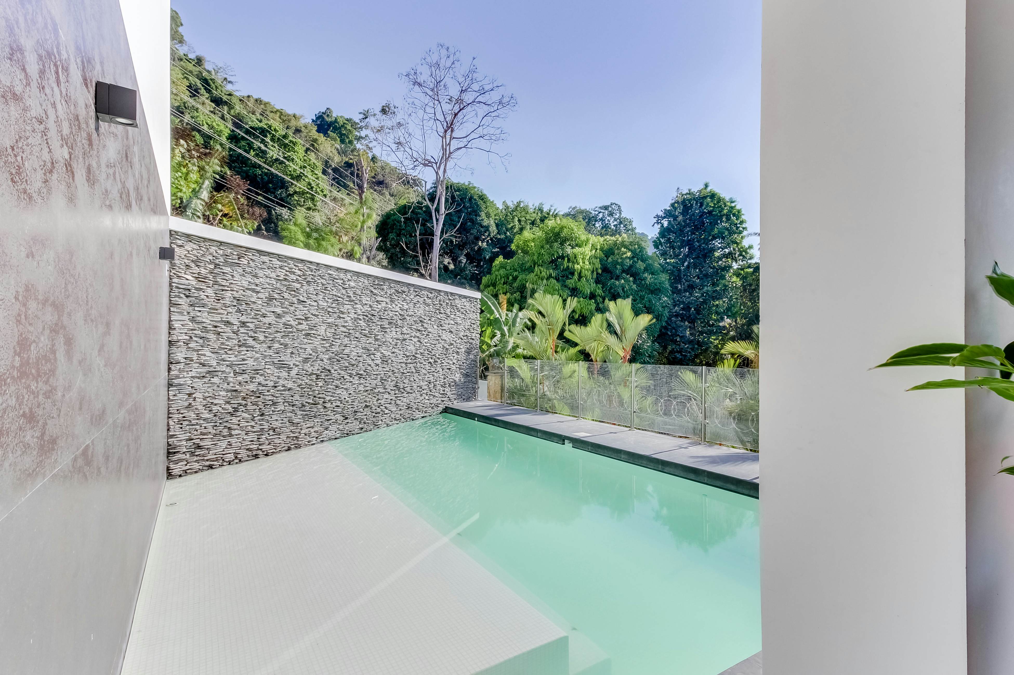 Sunset Boulevard 304