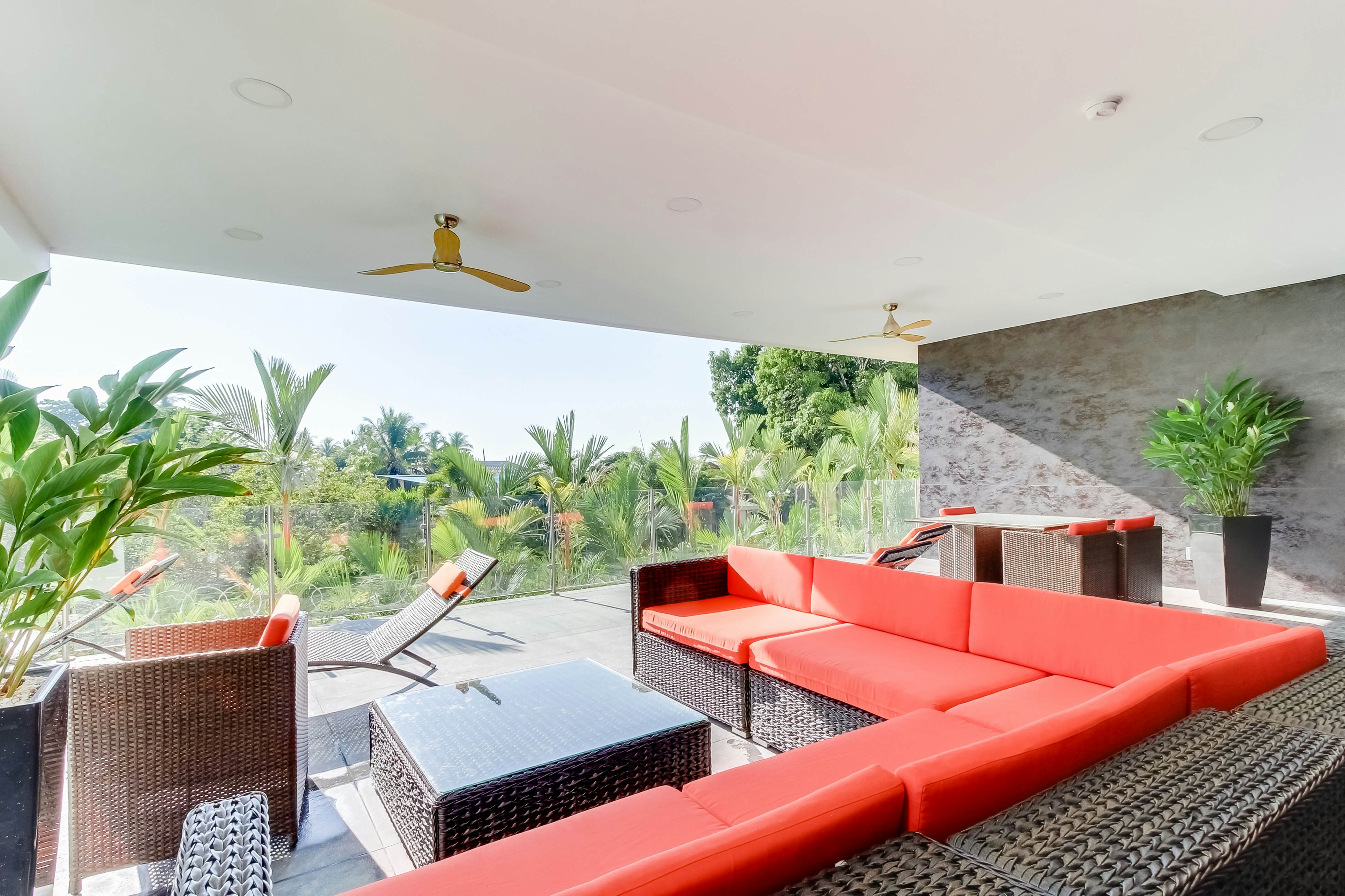 Sunset Boulevard 304