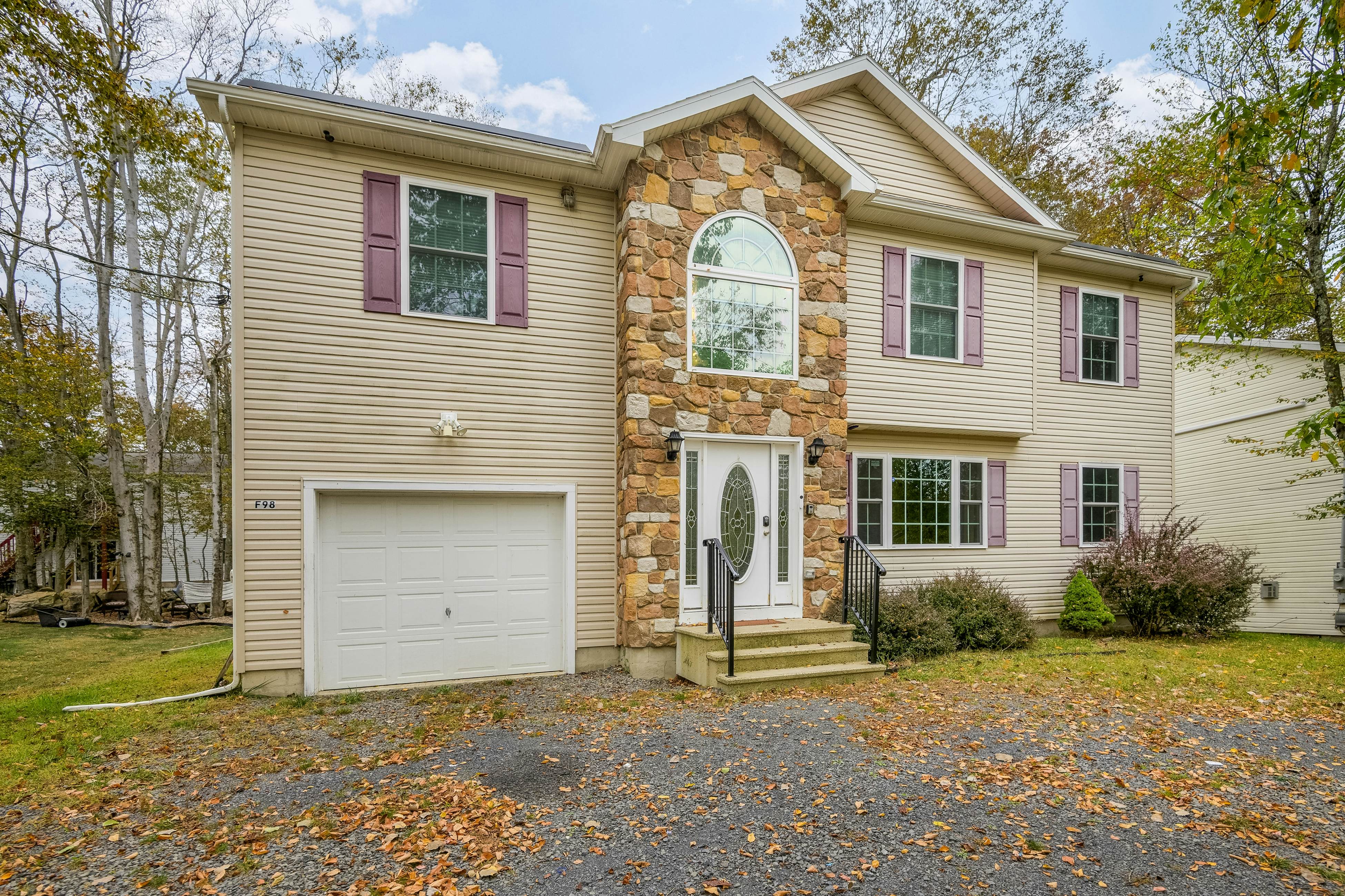 Pocono Waterside Escape