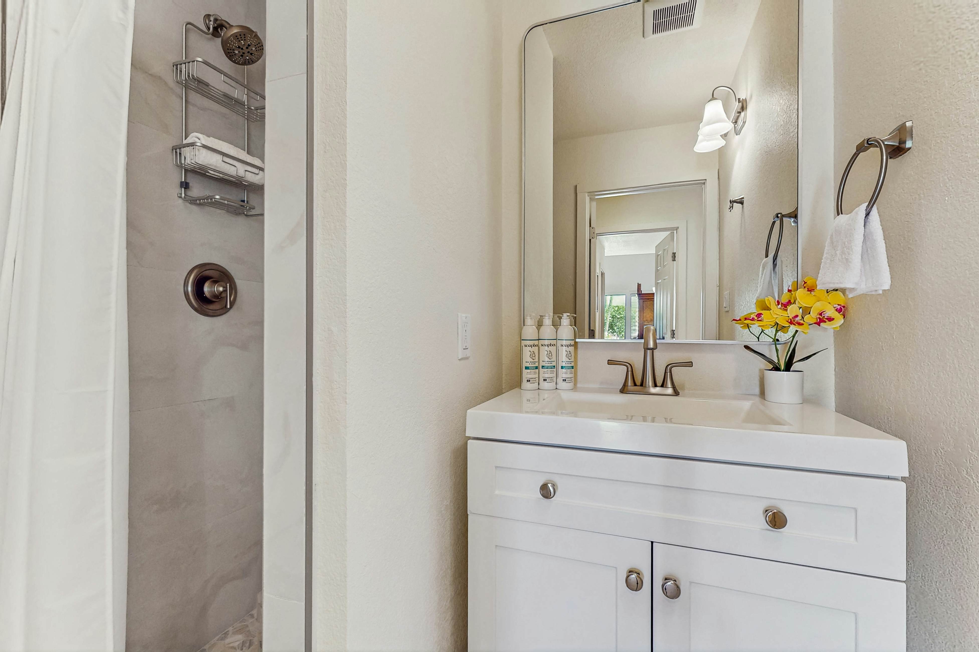 Sweet Oceanside Aloha