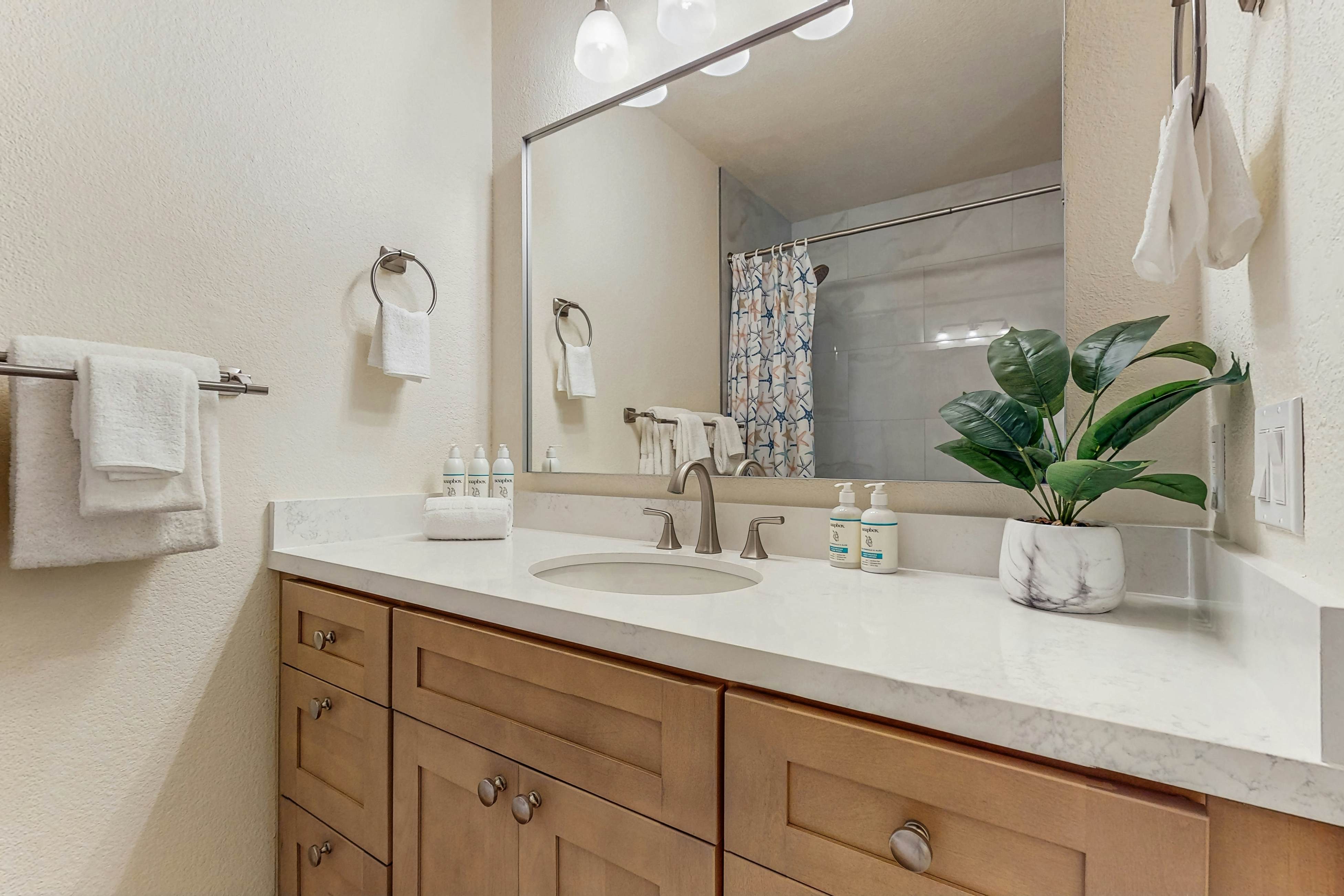 Sweet Oceanside Aloha