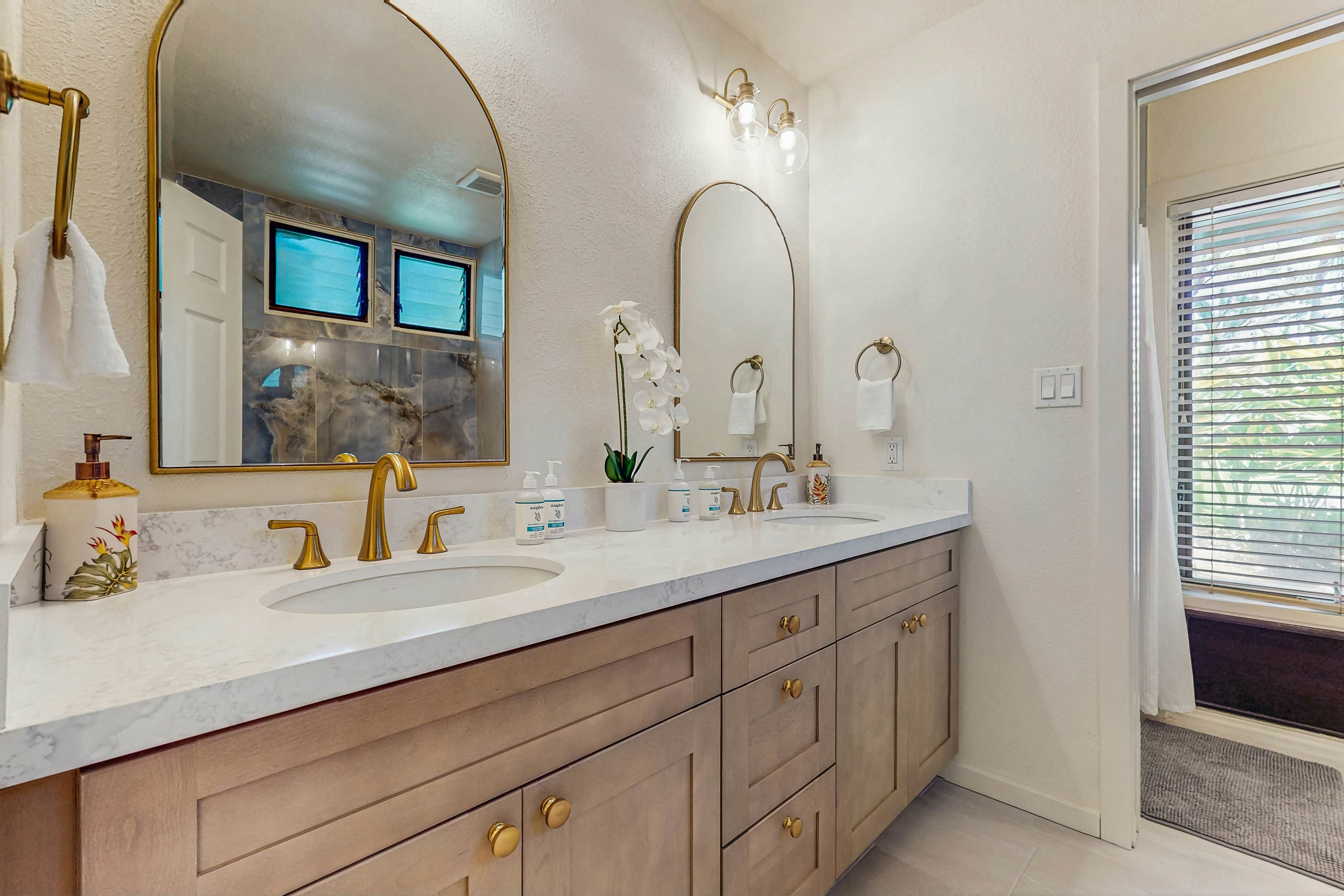 Sweet Oceanside Aloha