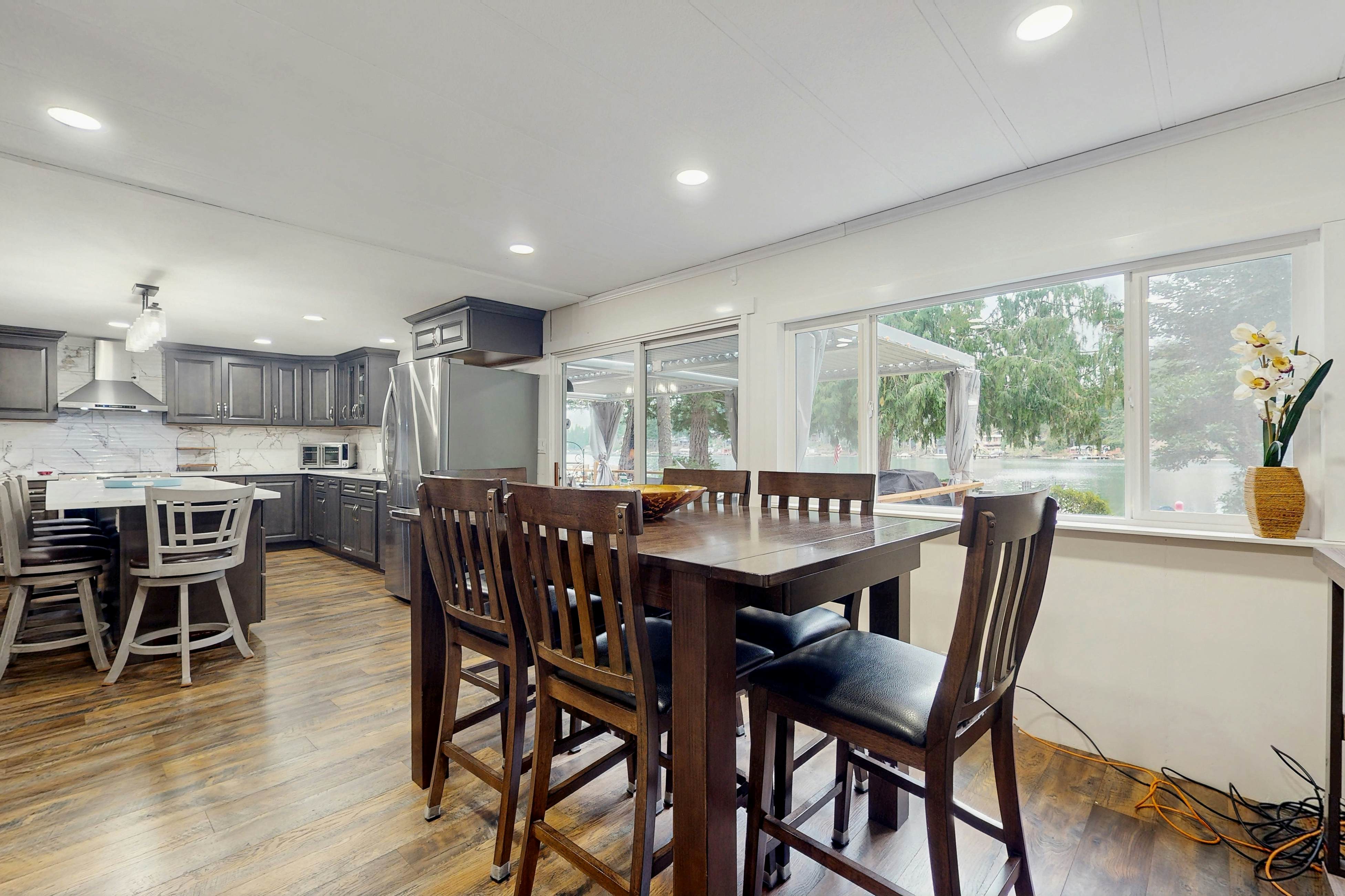 Phillips Lake Escape