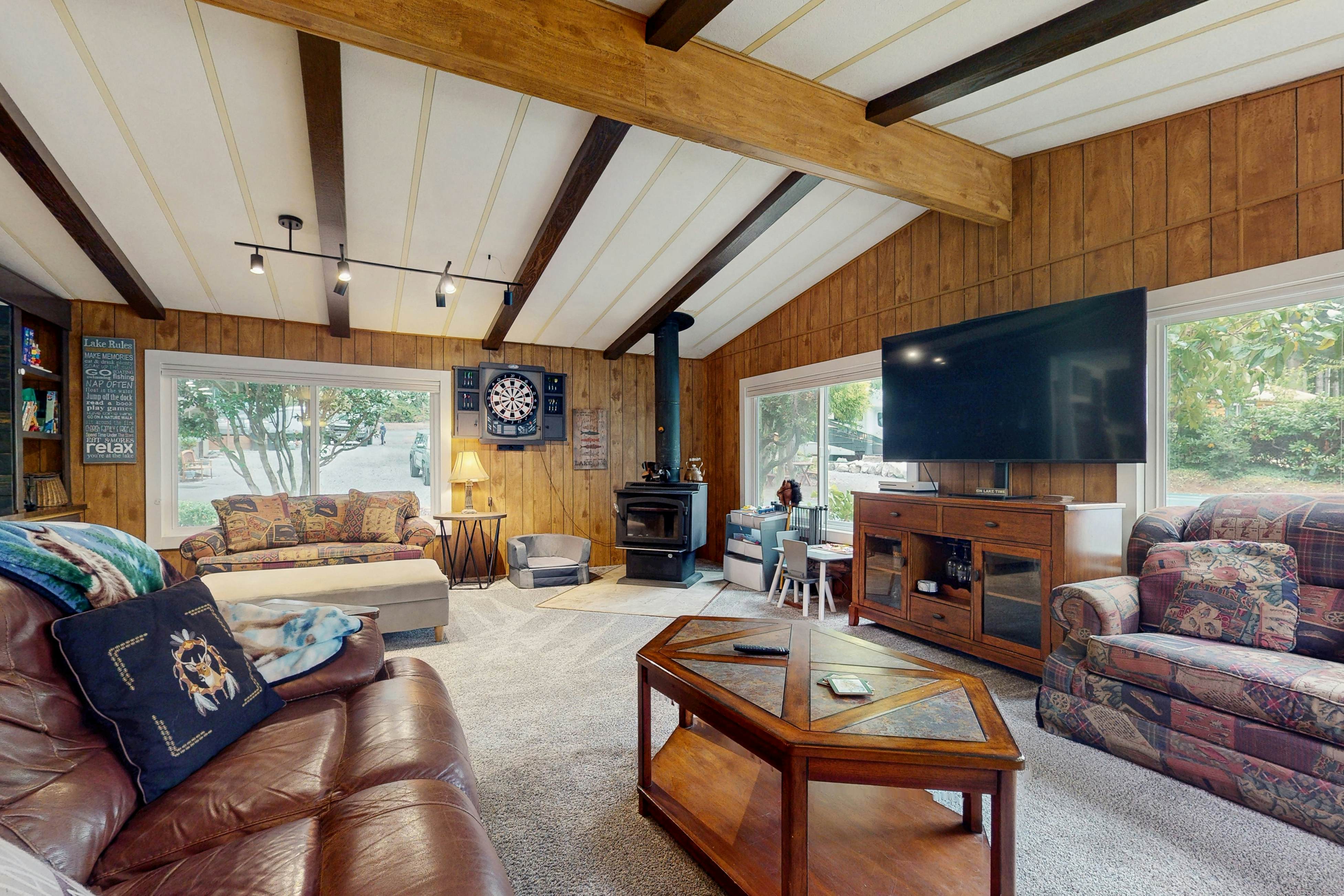 Phillips Lake Escape