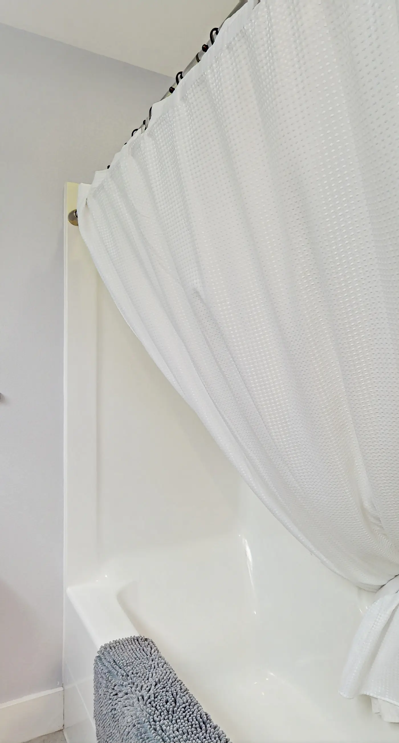 Dog-Friendly Hood Canal Shoreline Escape