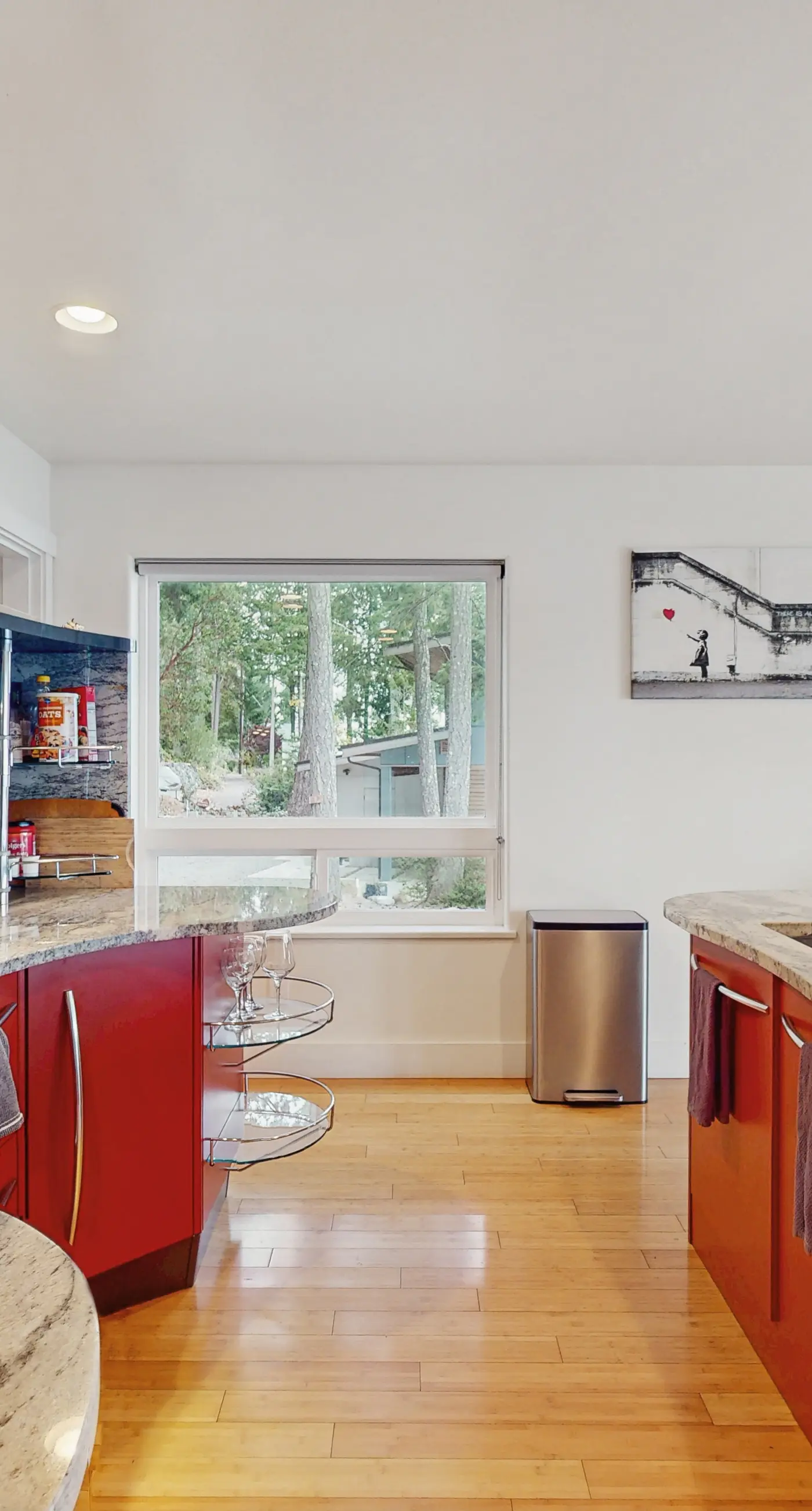 Dog-Friendly Hood Canal Shoreline Escape