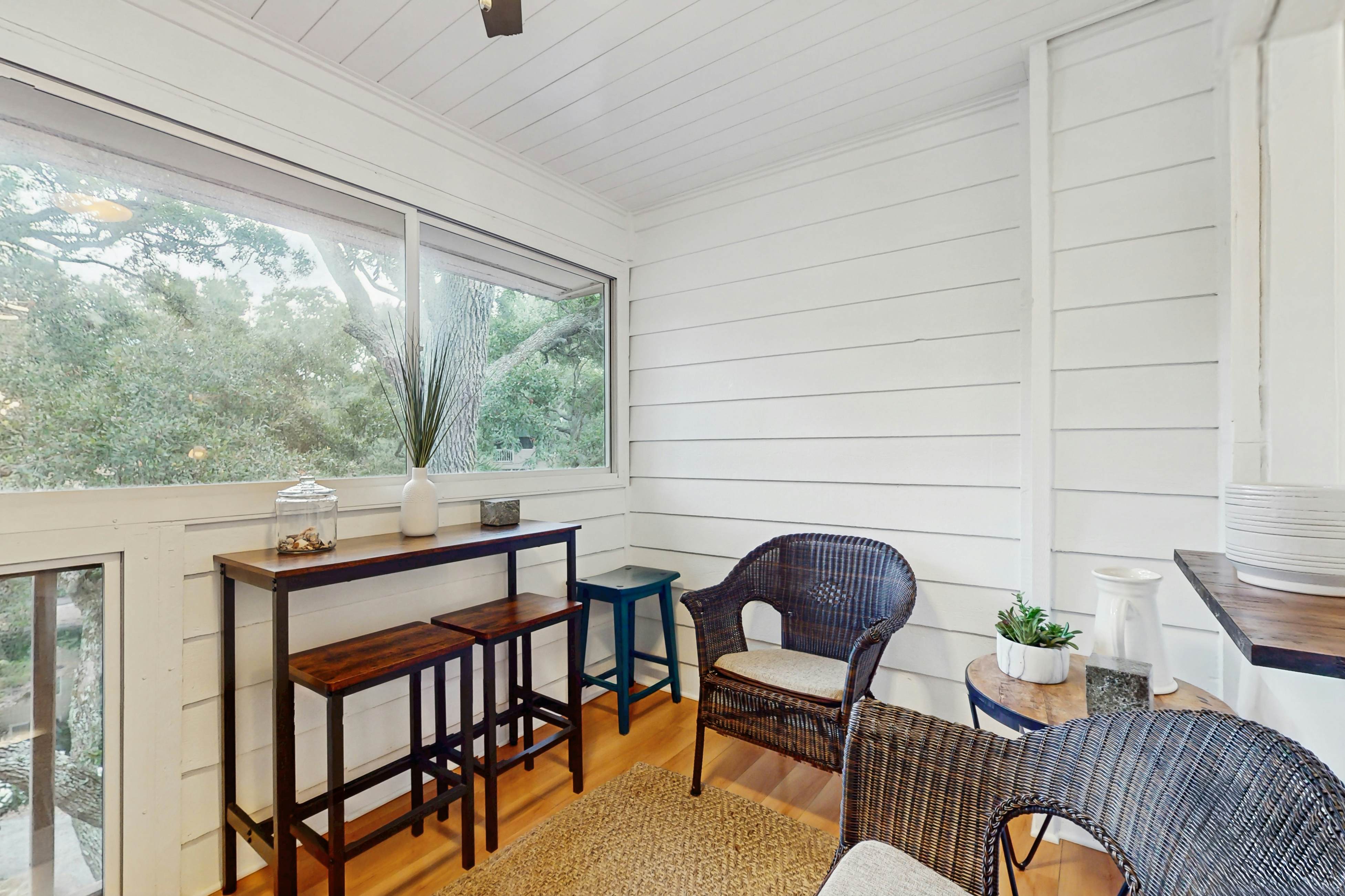 Spa On Port Royal Sound 1322