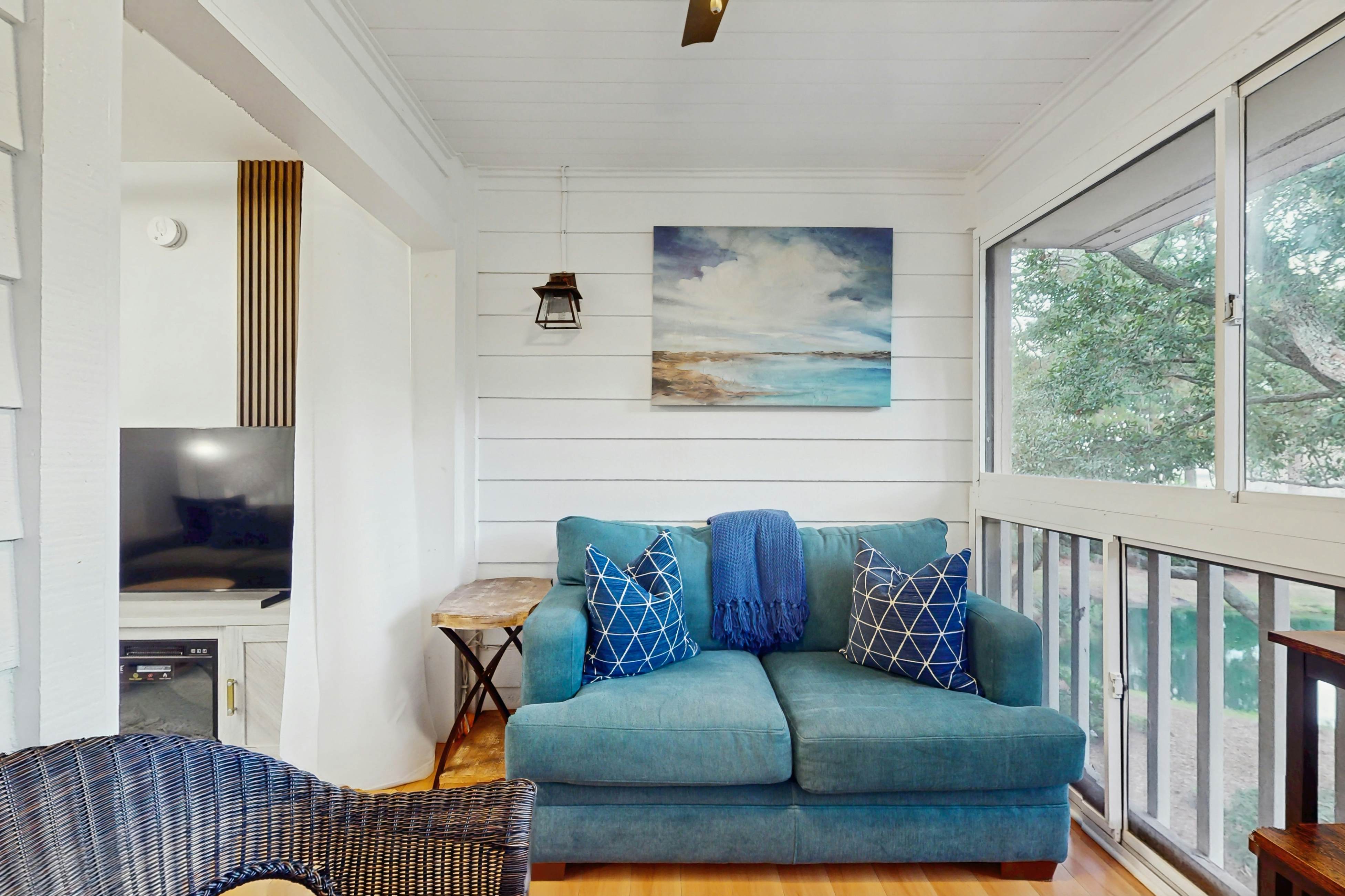 Spa On Port Royal Sound 1322