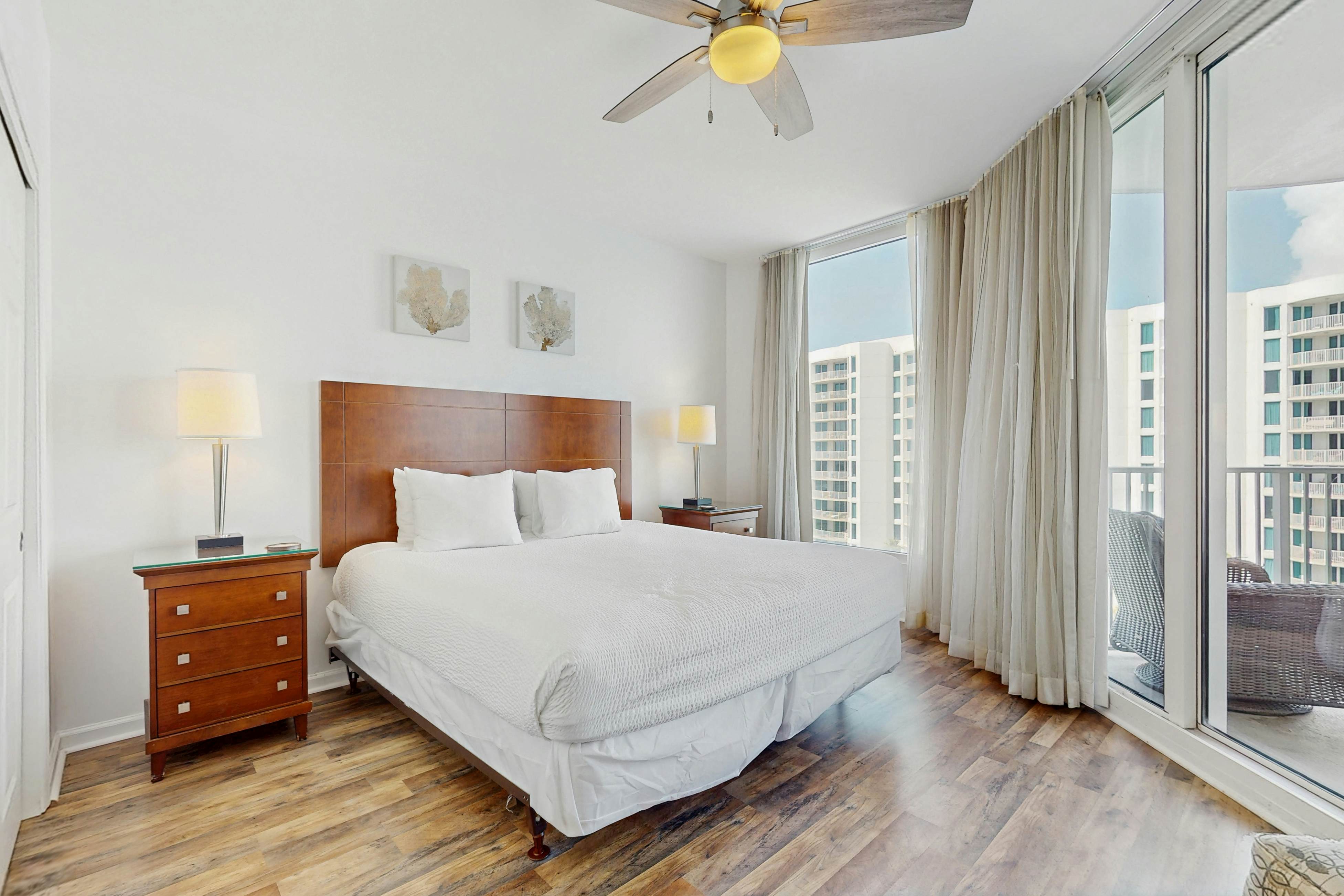 Palms of Destin 1805