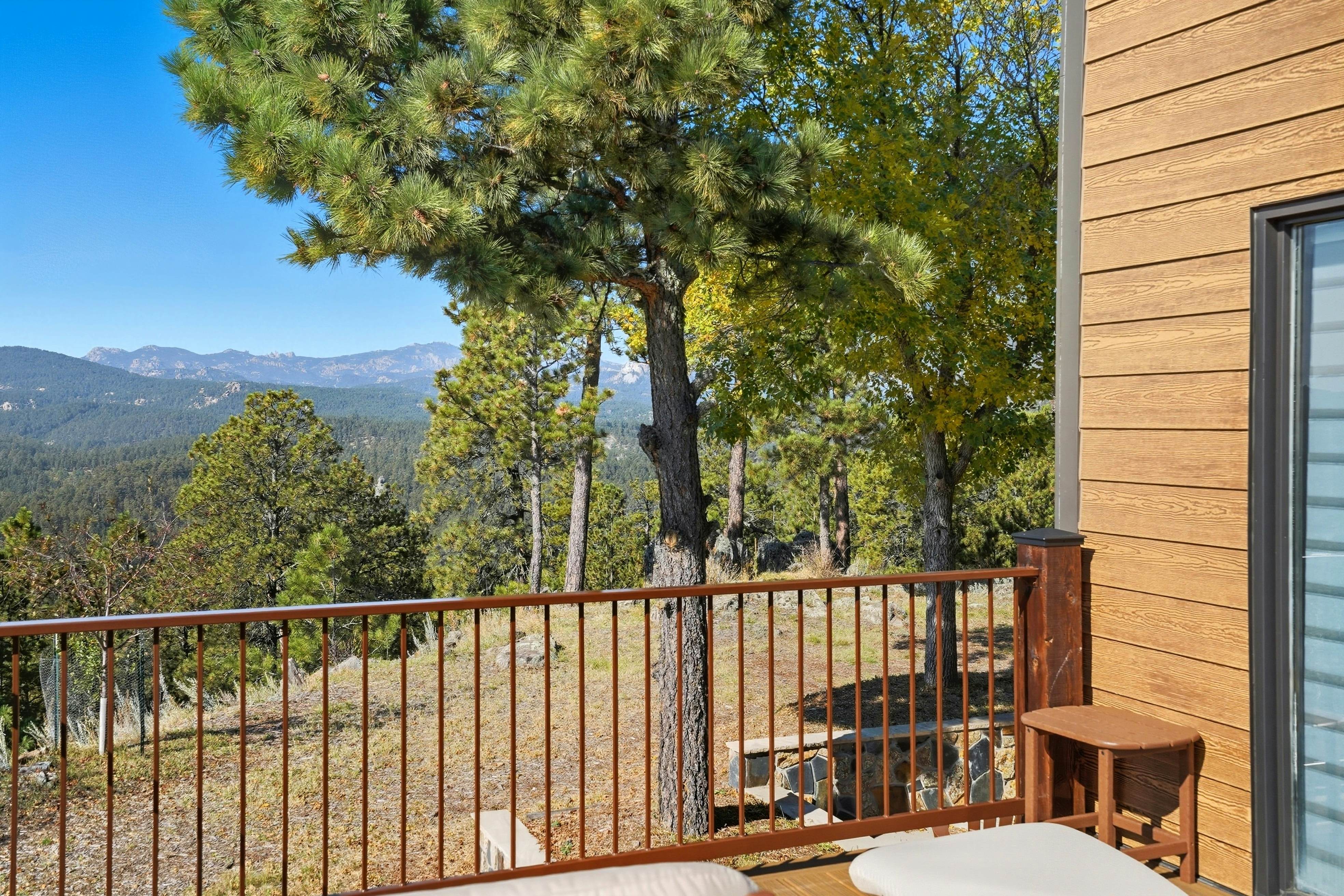 Black Hills Mountain Lodge