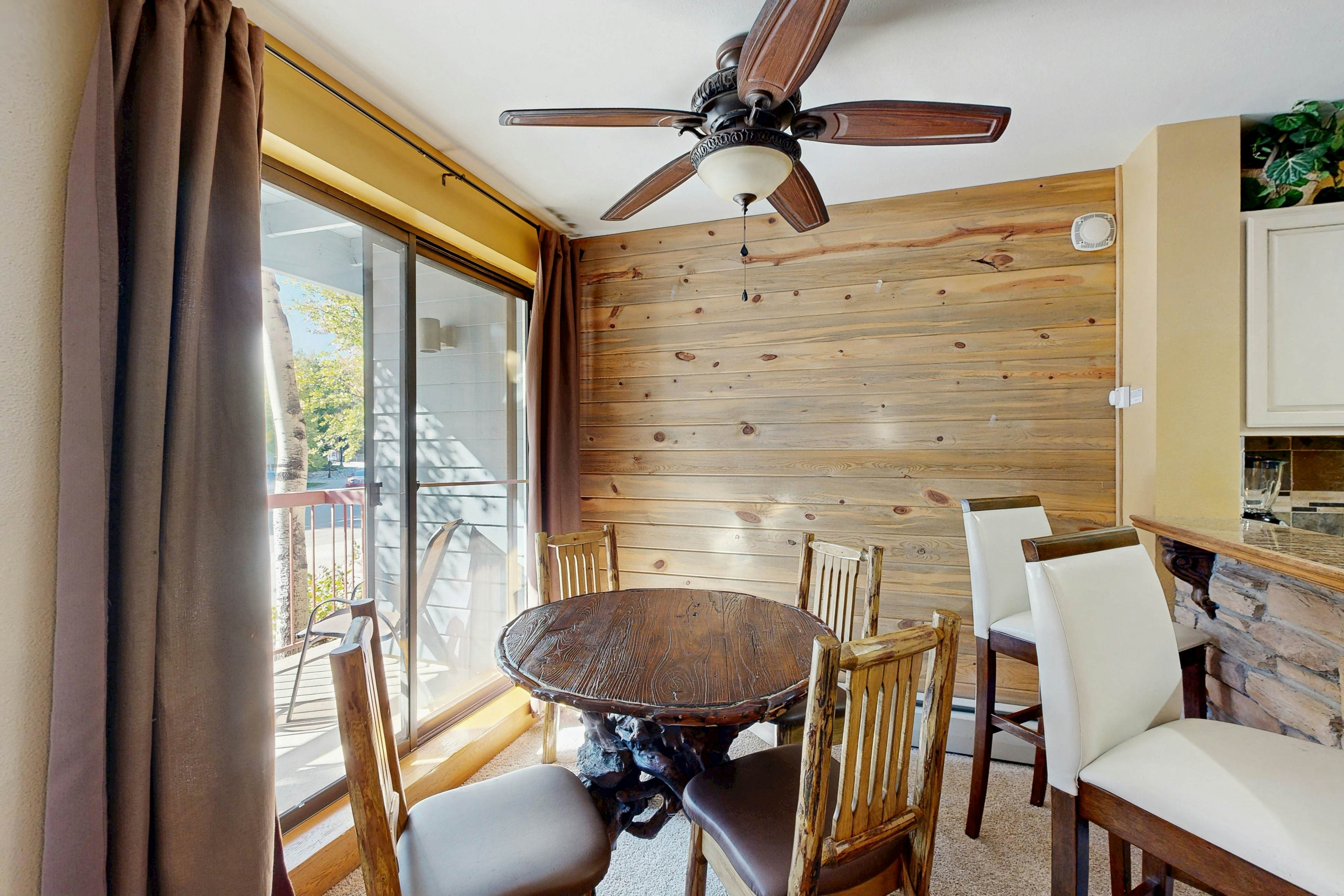 River Mountain Lodge #W101