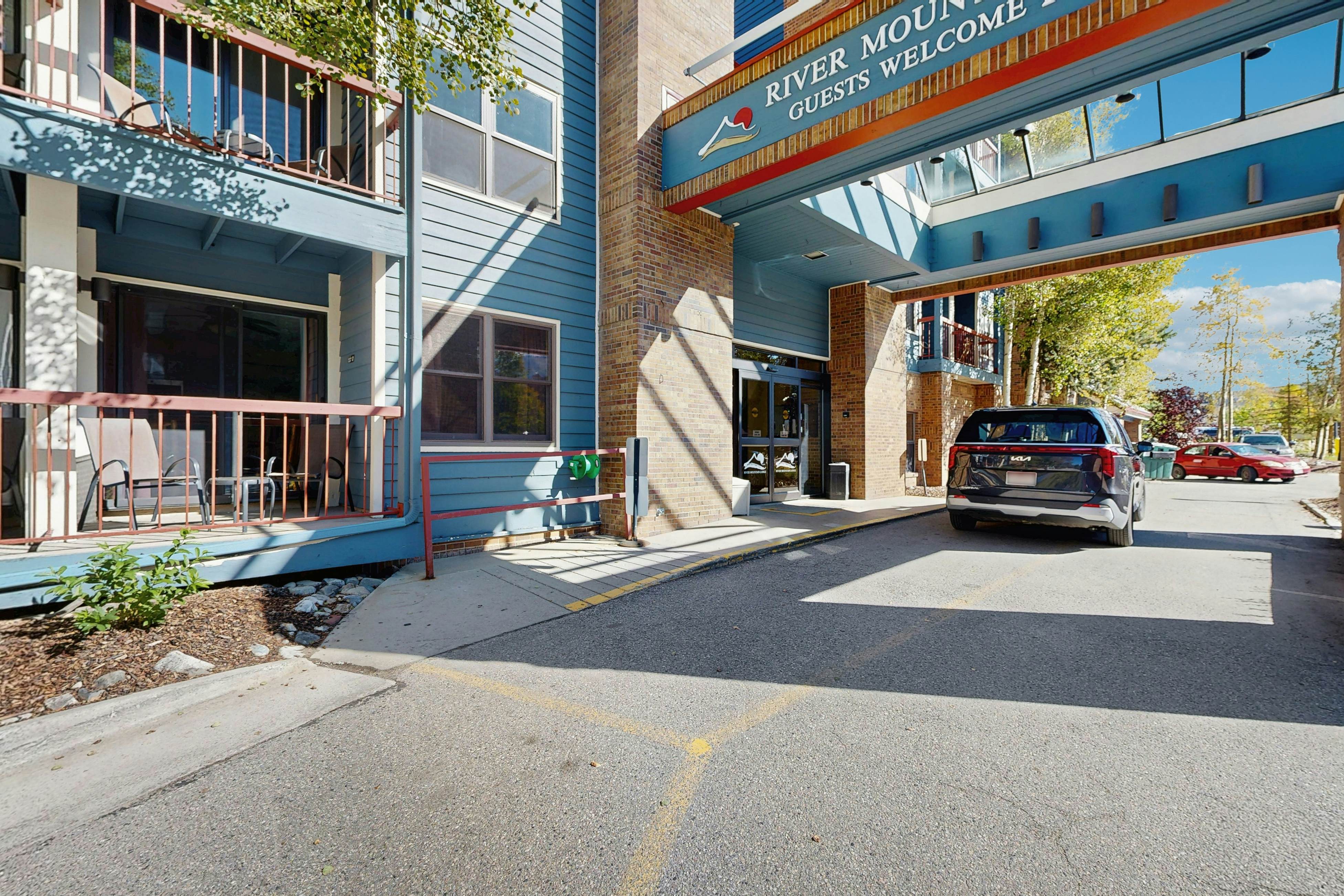 River Mountain Lodge #W101