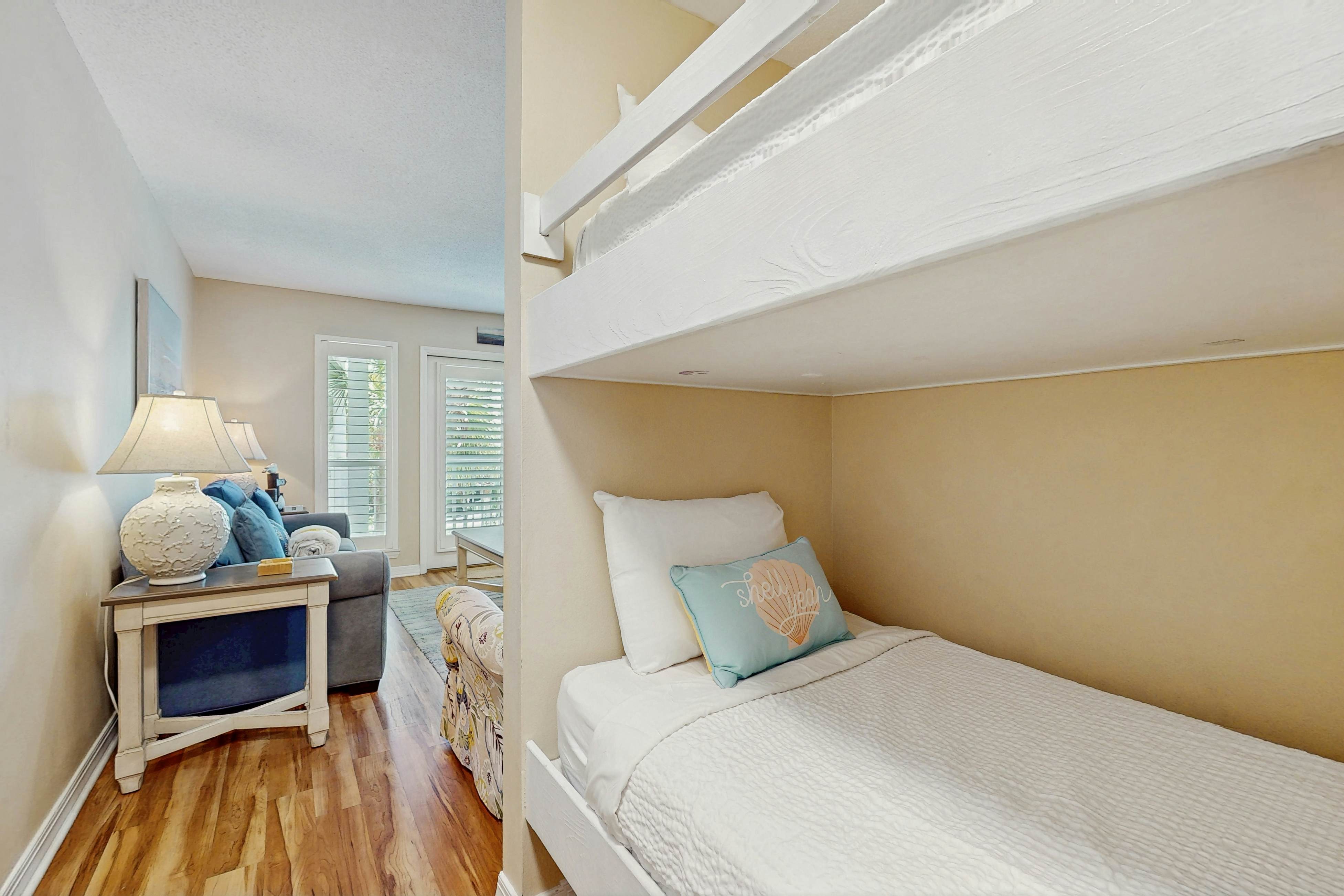 Gulf Place Caribbean 305