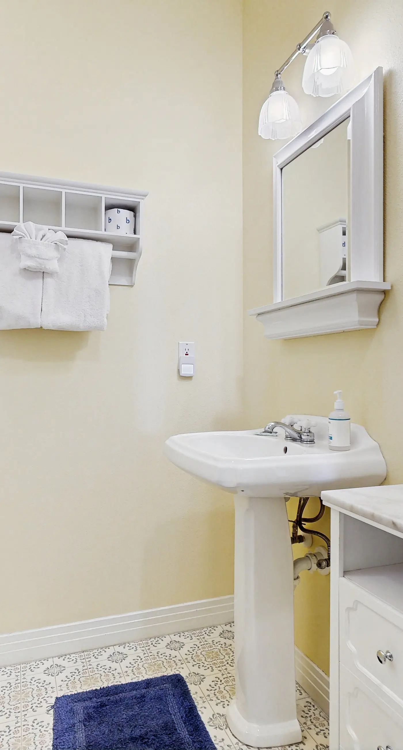 Fairhaven - Applegate House & Bennington House