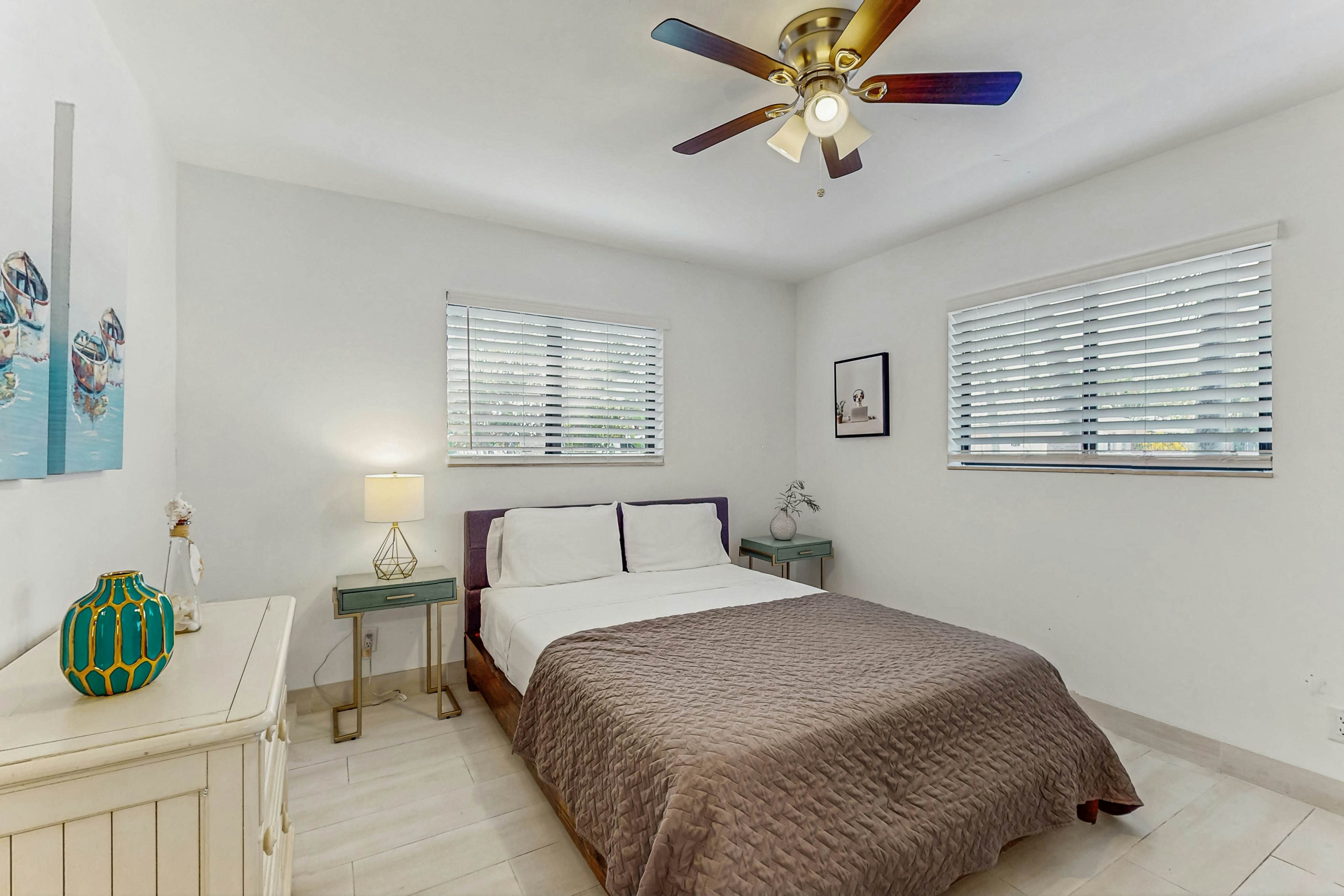 The Sailor's Perch, Unit 1