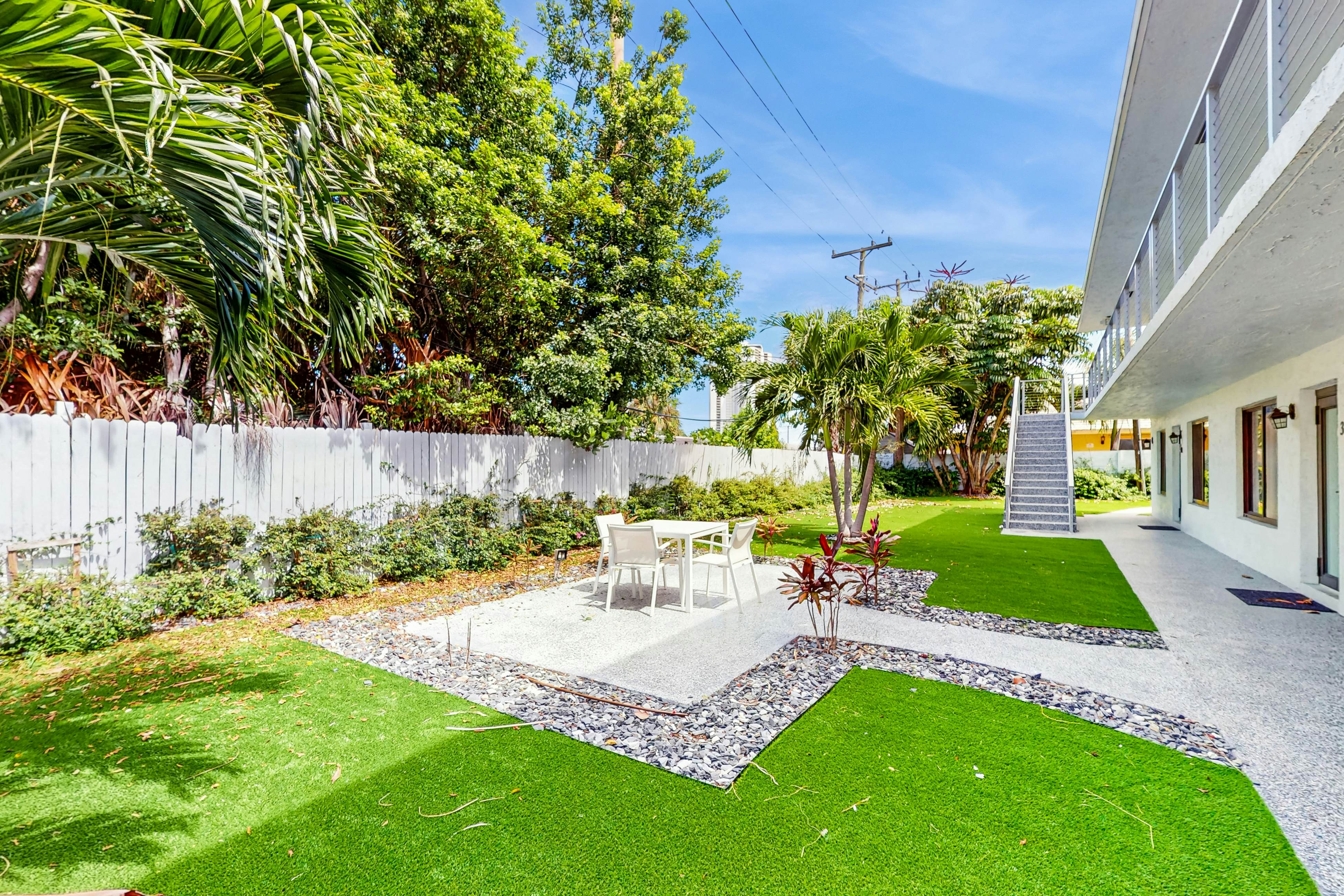 The Sailor's Perch, Unit 1