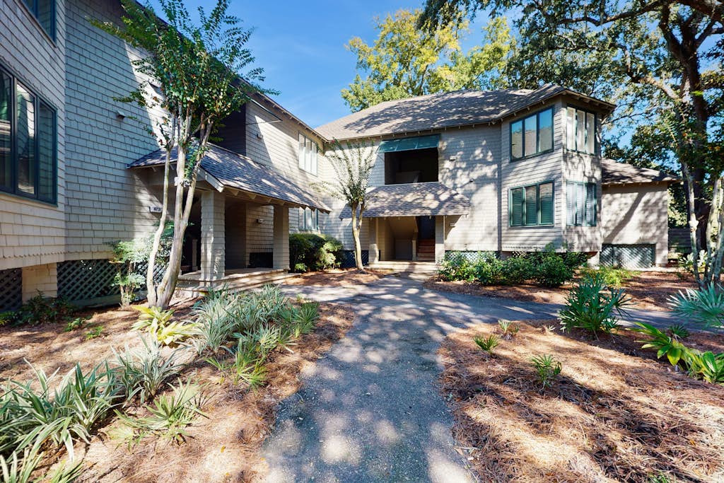 Lagoon-Front Villa w/ Screened Porch, WiFi & AC - Steps to Beach, Tennis & Golf — Kiawah Island, SC — vacation rental